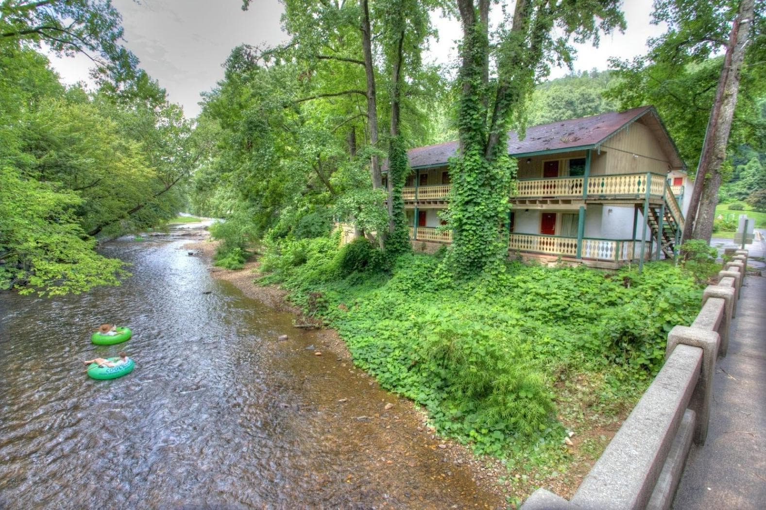 Hofbrau Riverfront Hotel interior in Helen, GA — gallery photo 2