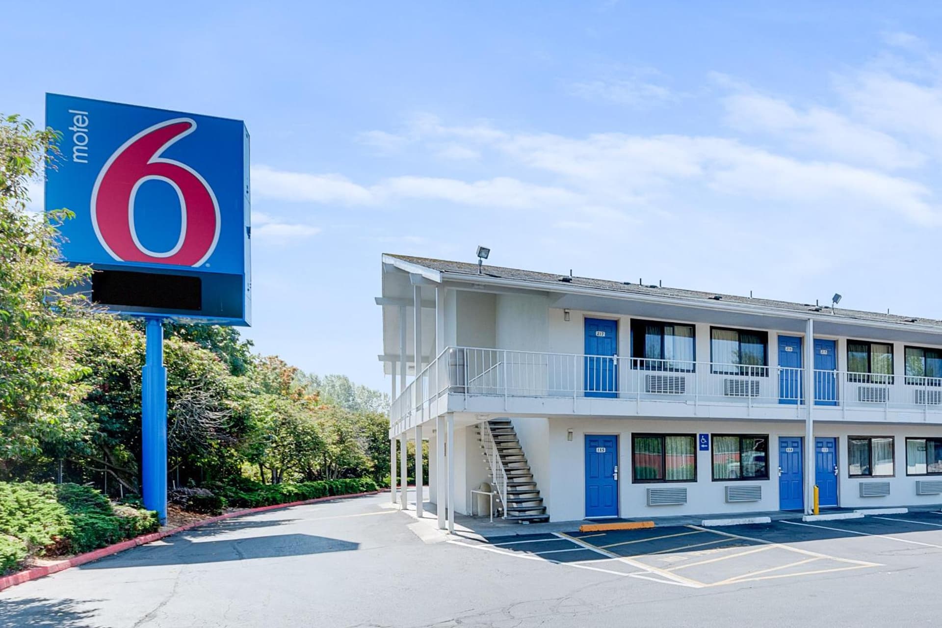 Motel 6-Bellingham, WA property views in Bellingham, WA — gallery photo 3