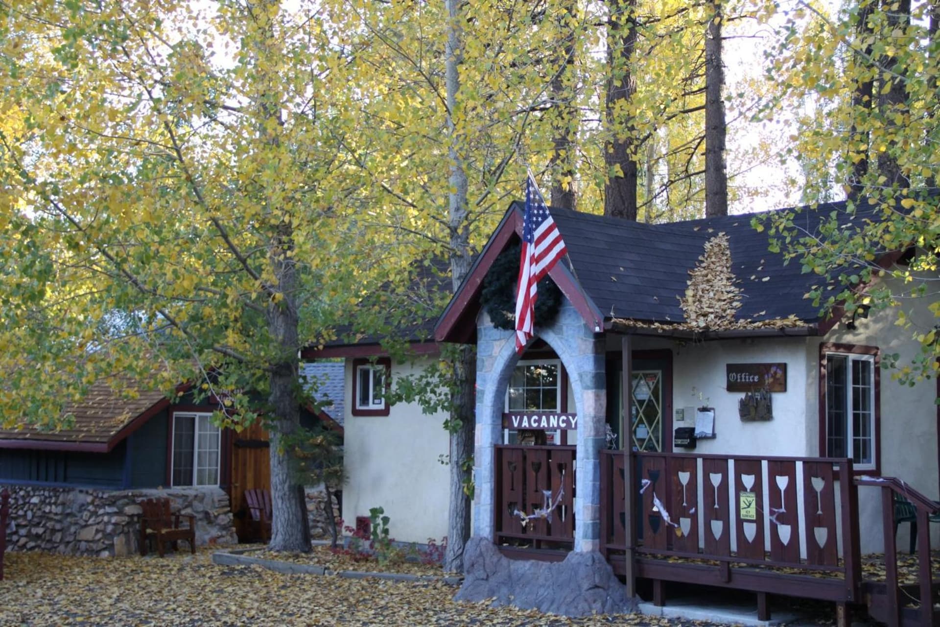 Castle Wood Theme Cottages featured exterior or lobby in Big Bear Lake, CA — similar hotel