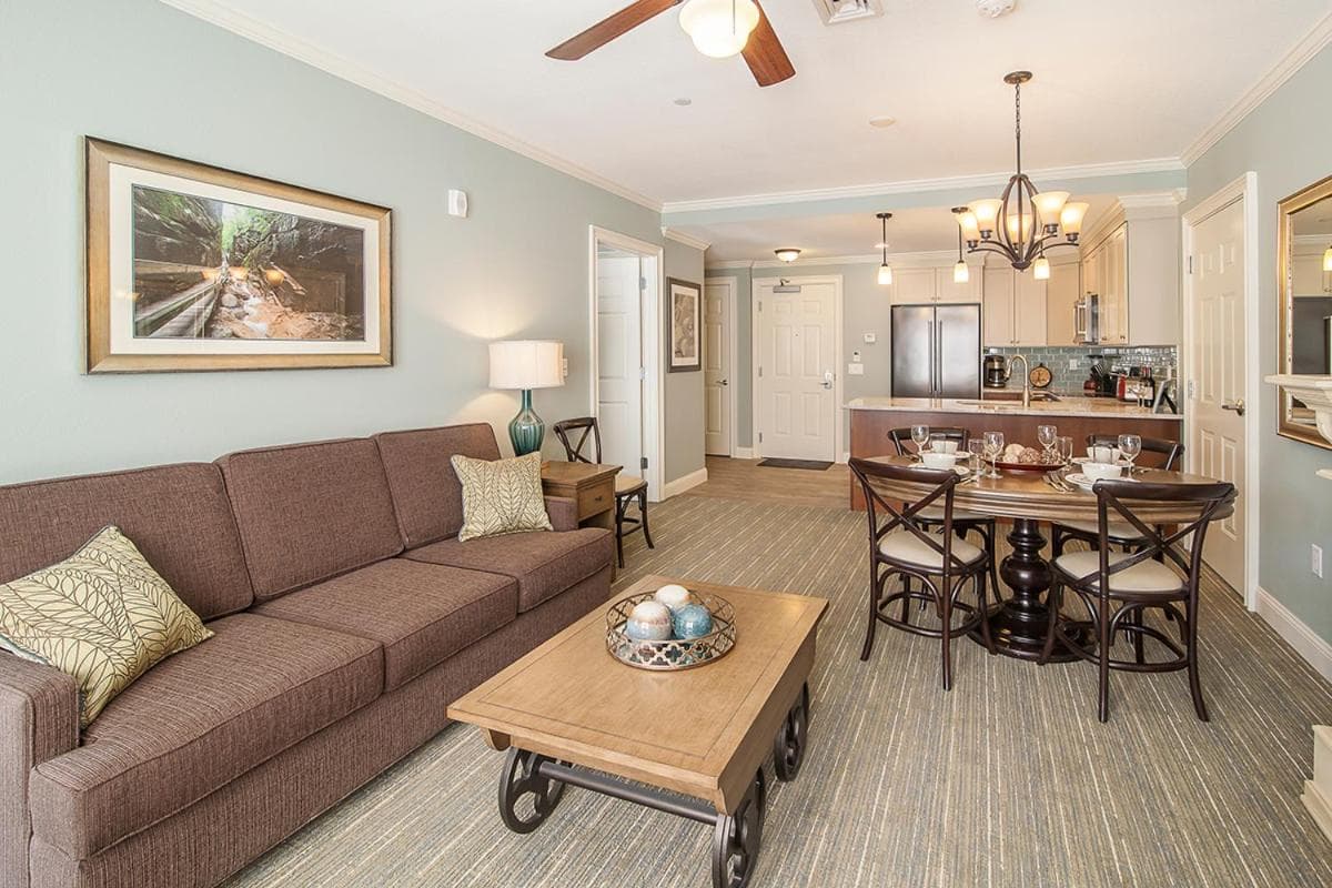 RiverWalk Resort at Loon Mountain gallery photo in Lincoln — image 24