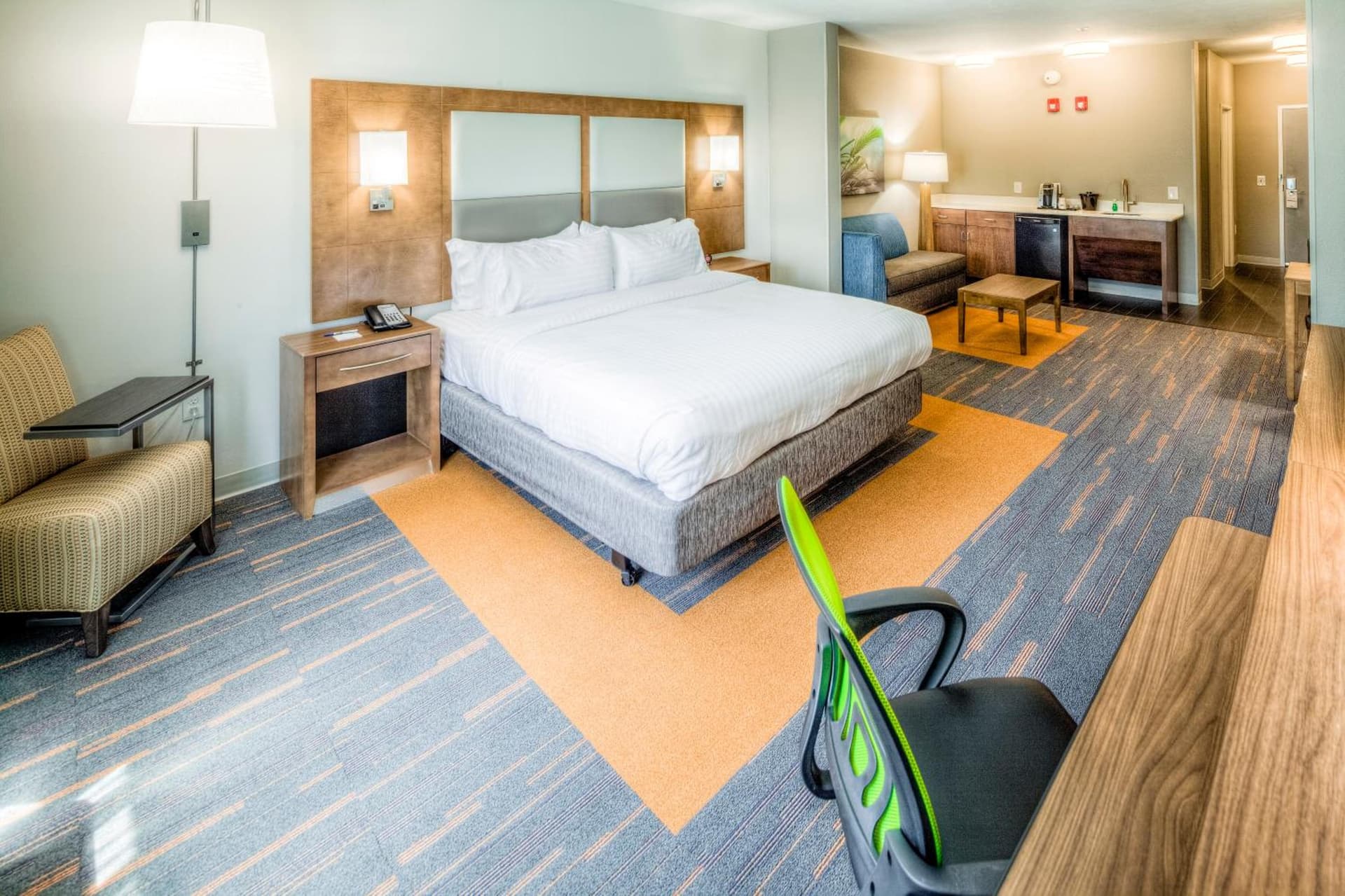 Holiday Inn Express & Suites Cleveland/Westlake by IHG gallery photo in Westlake, OH — image 18