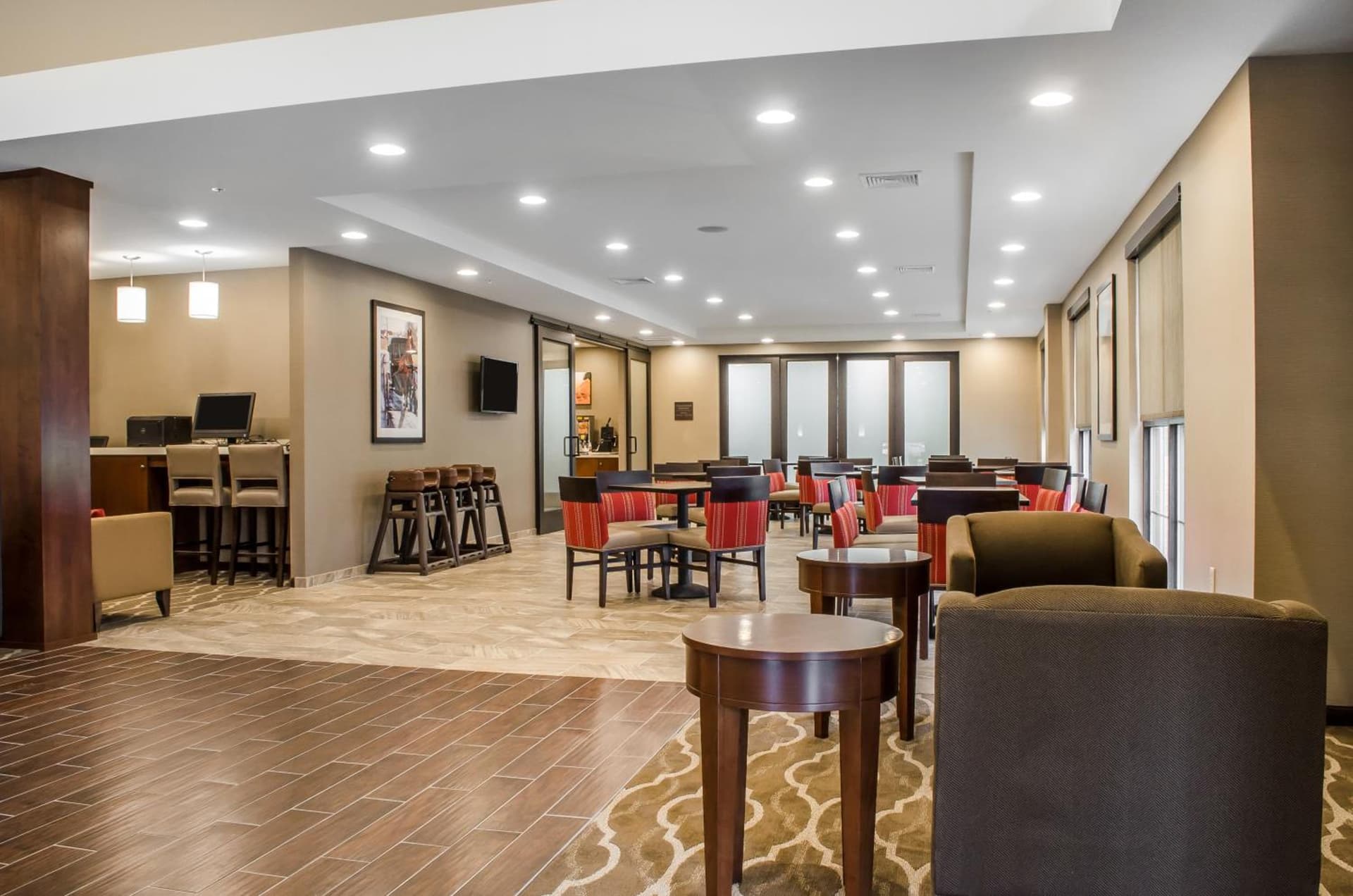 Comfort Suites Manheim - Lancaster gallery photo in Manheim, PA — image 13