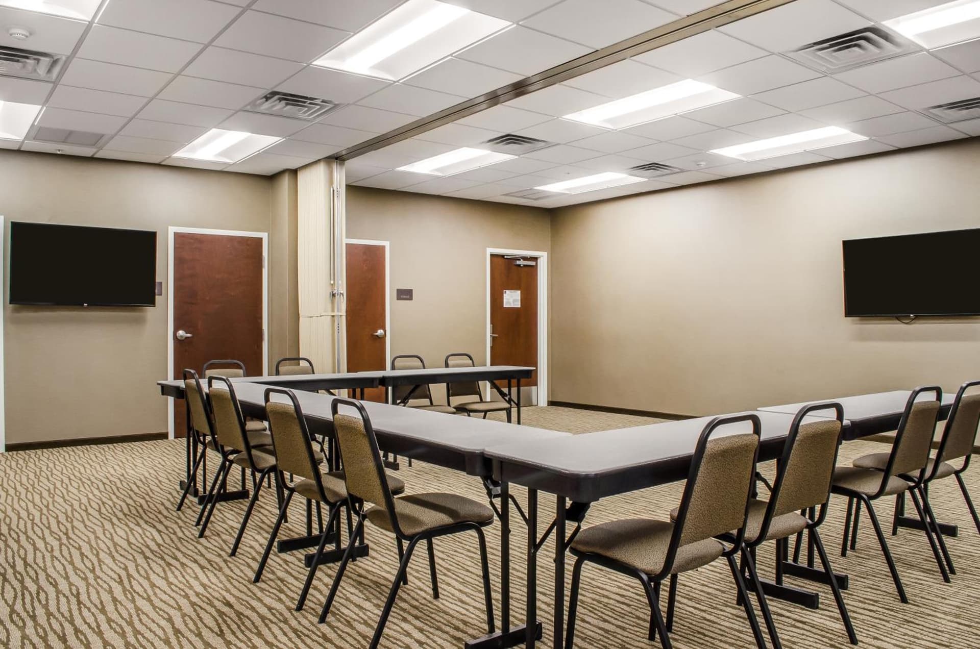 Comfort Suites Manheim - Lancaster gallery photo in Manheim, PA — image 48