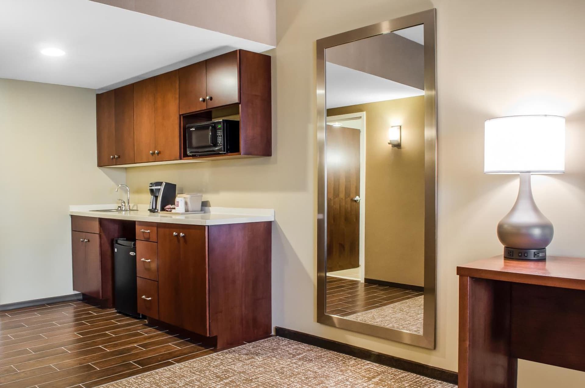 Comfort Suites Manheim - Lancaster gallery photo in Manheim, PA — image 60