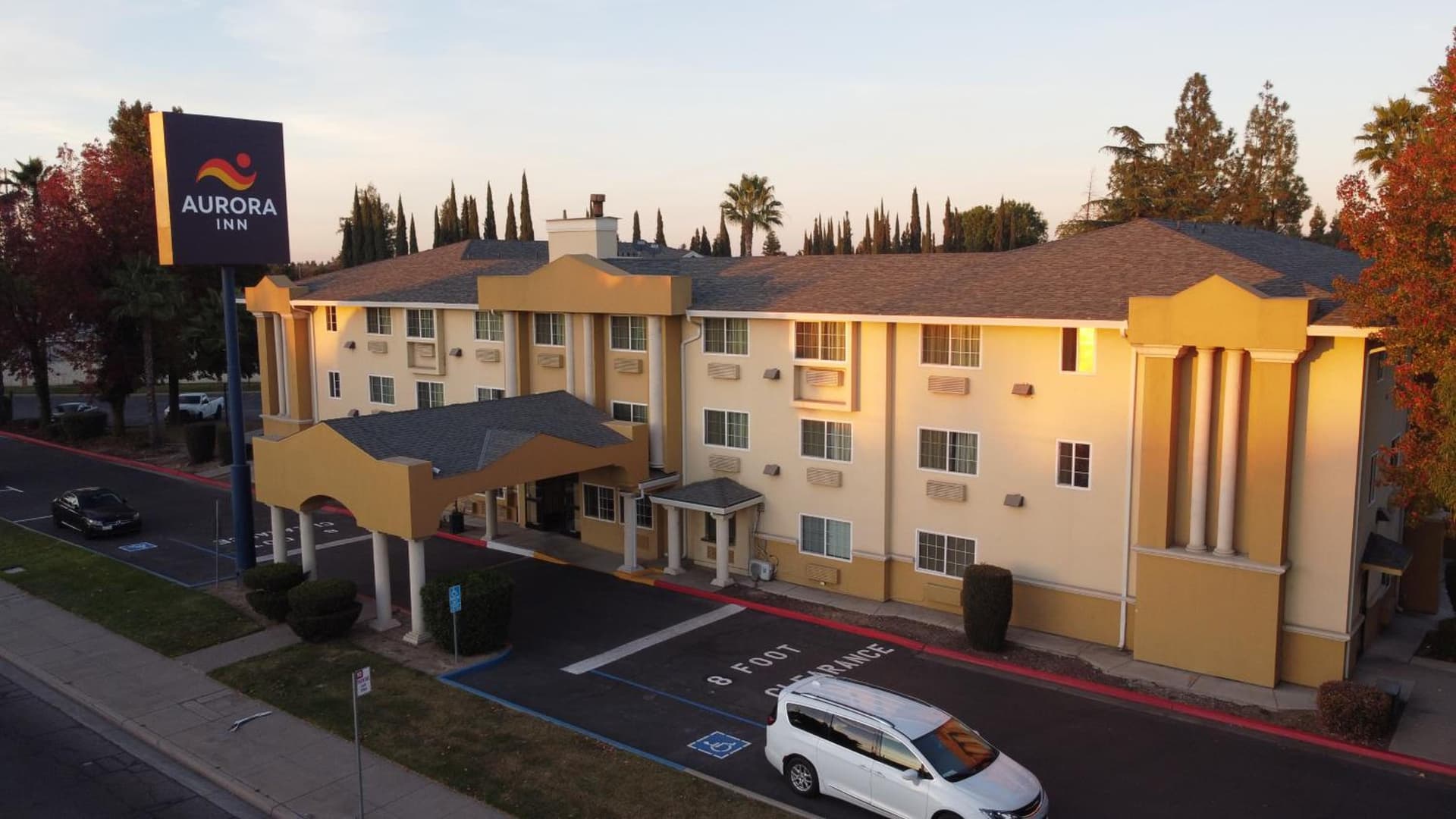 Aurora Inn gallery photo in Modesto, CA — image 7