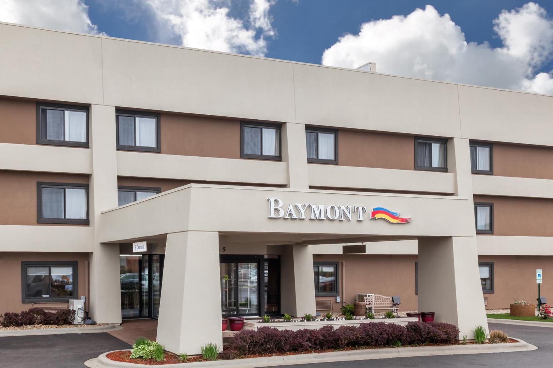 Baymont by Wyndham Glenview featured exterior or lobby in Glenview, IL — similar hotel