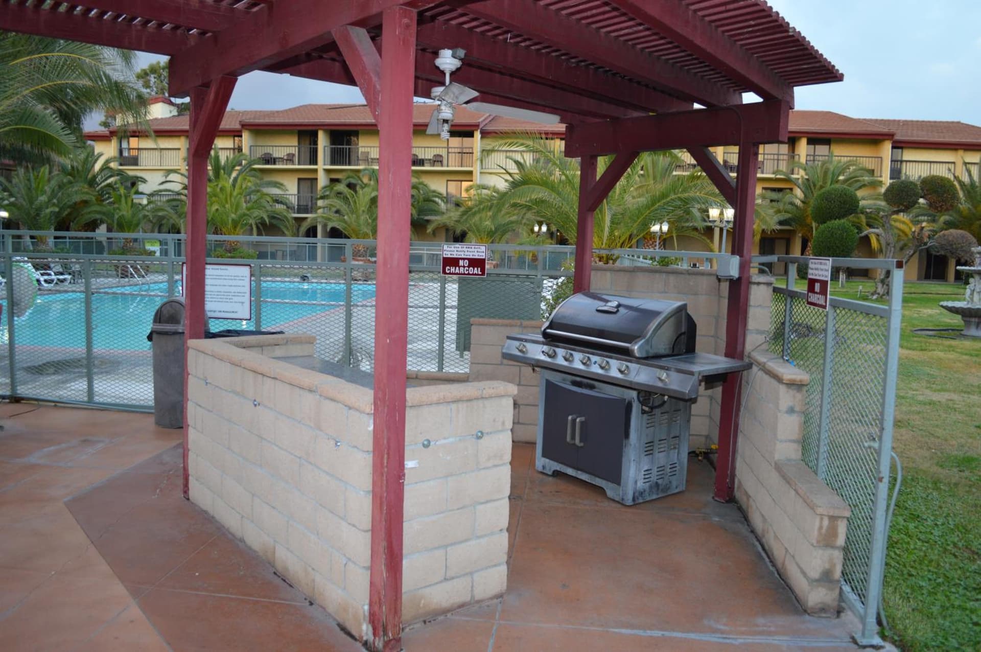 Ontario Airport Inn interior in Ontario, CA — gallery photo 2