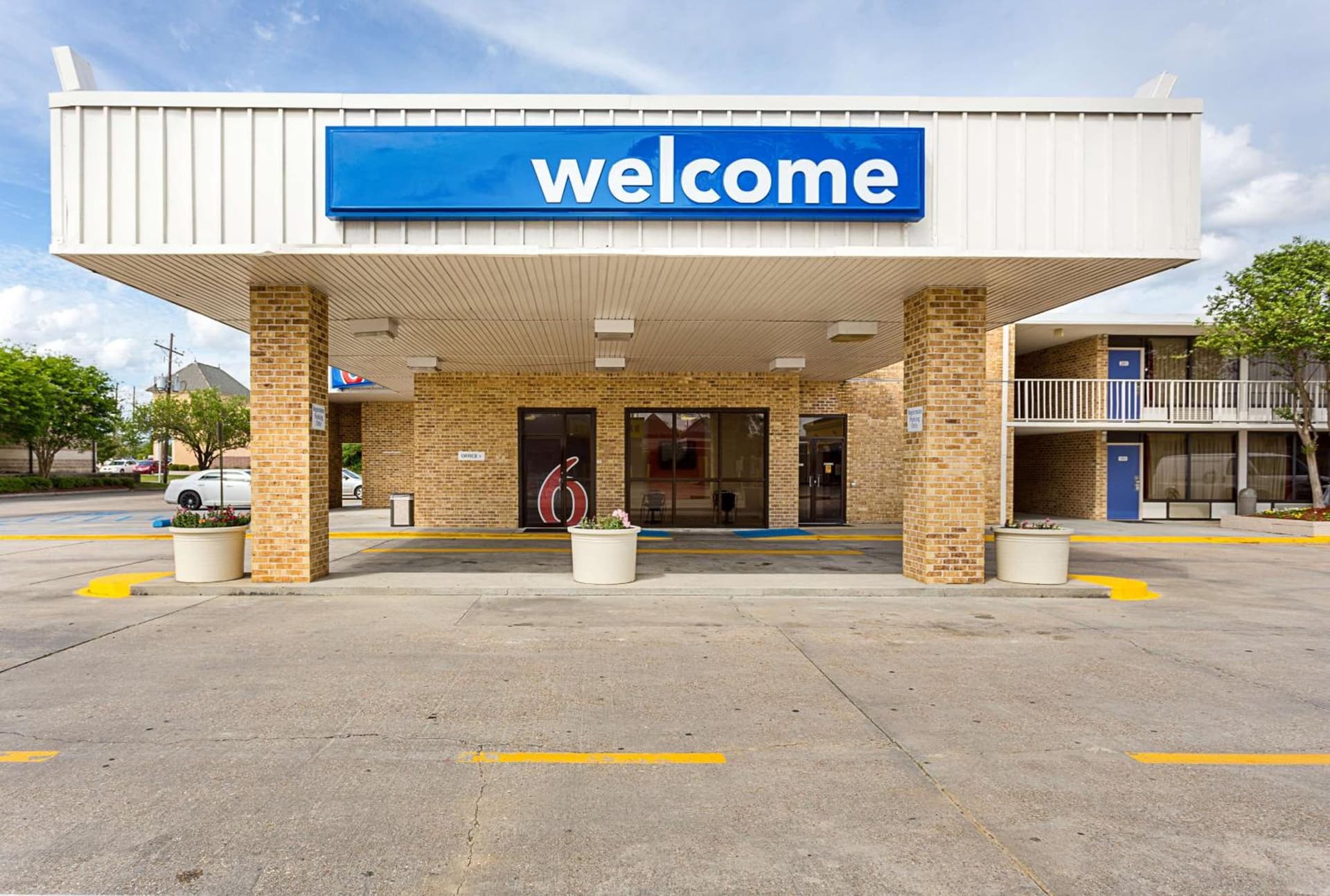 Motel 6 Baton Rouge Southeast property views in Baton Rouge, LA — gallery photo 3