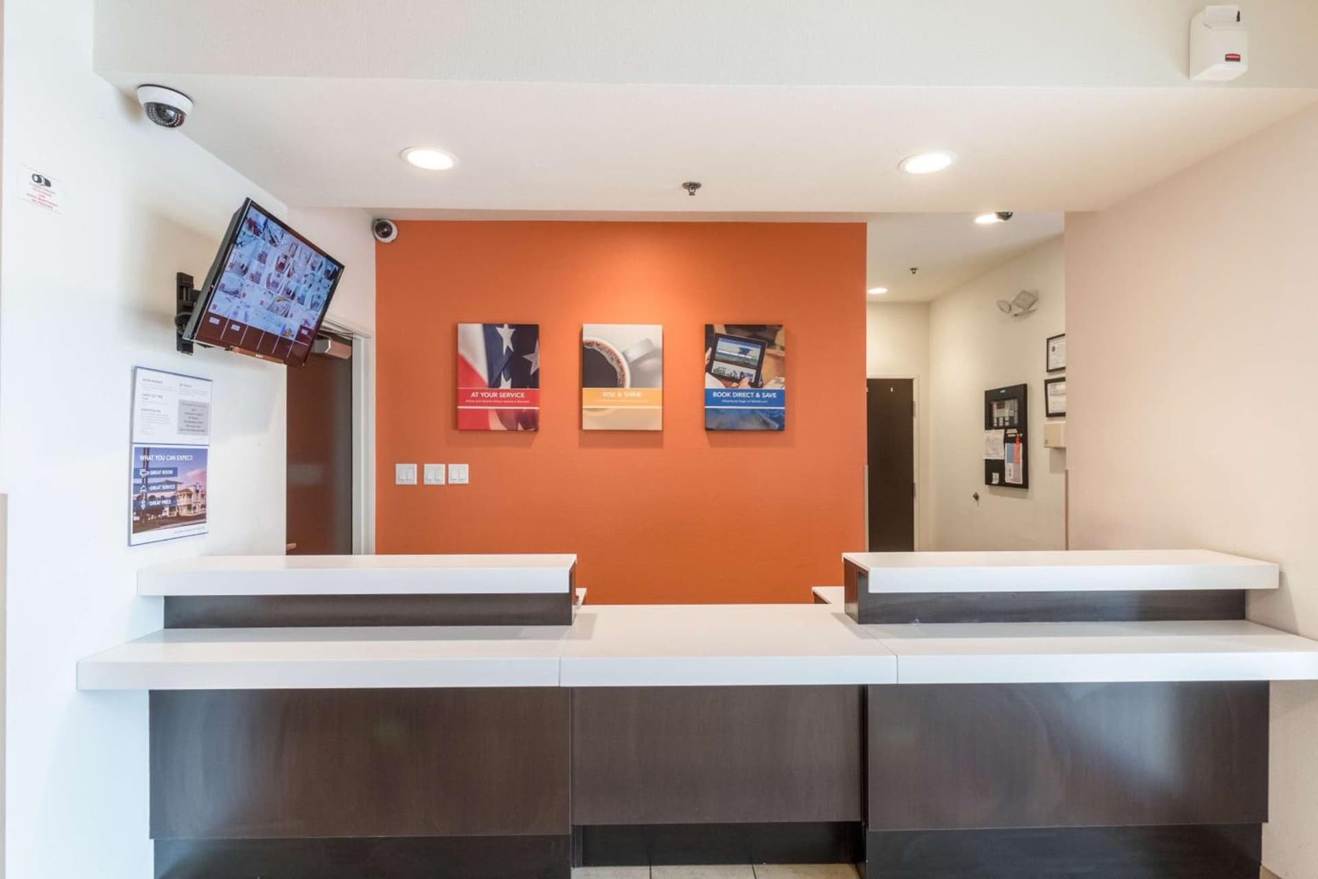 Motel 6-Laredo, TX - Airport gallery photo in Laredo, TX — image 42