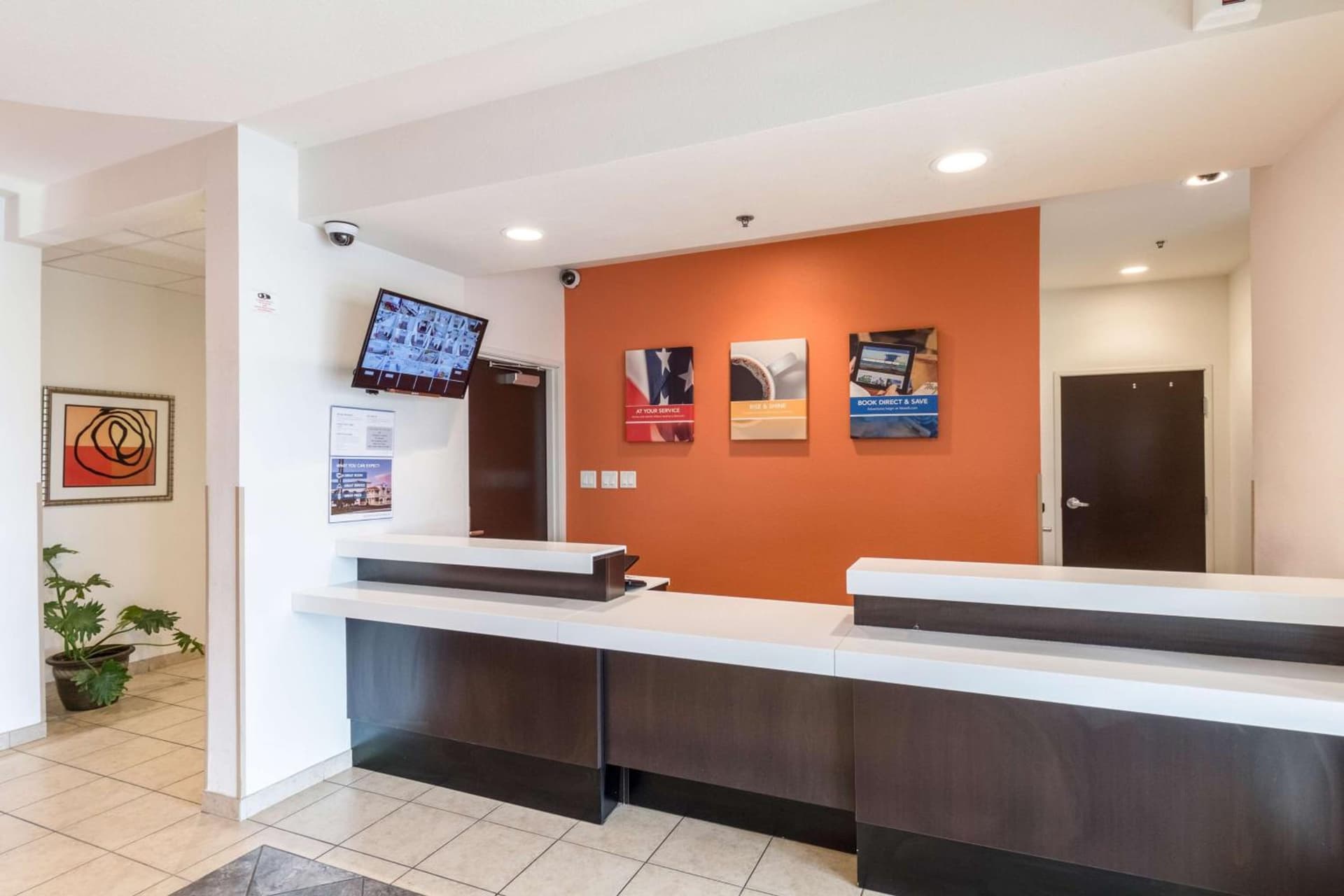Motel 6-Laredo, TX - Airport gallery photo in Laredo, TX — image 35