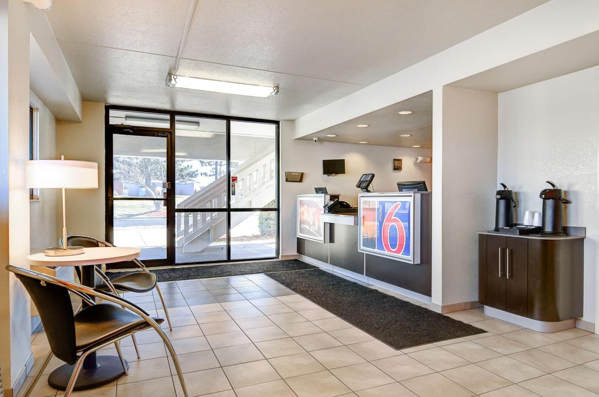 Economy Suites Springfield - Extended Stay gallery photo in Springfield, MO — image 15