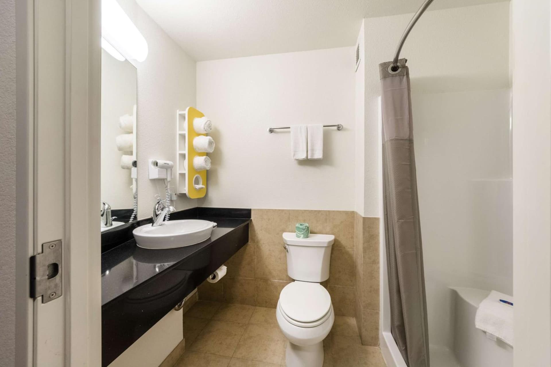 Motel 6-Laredo, TX - Airport gallery photo in Laredo, TX — image 44