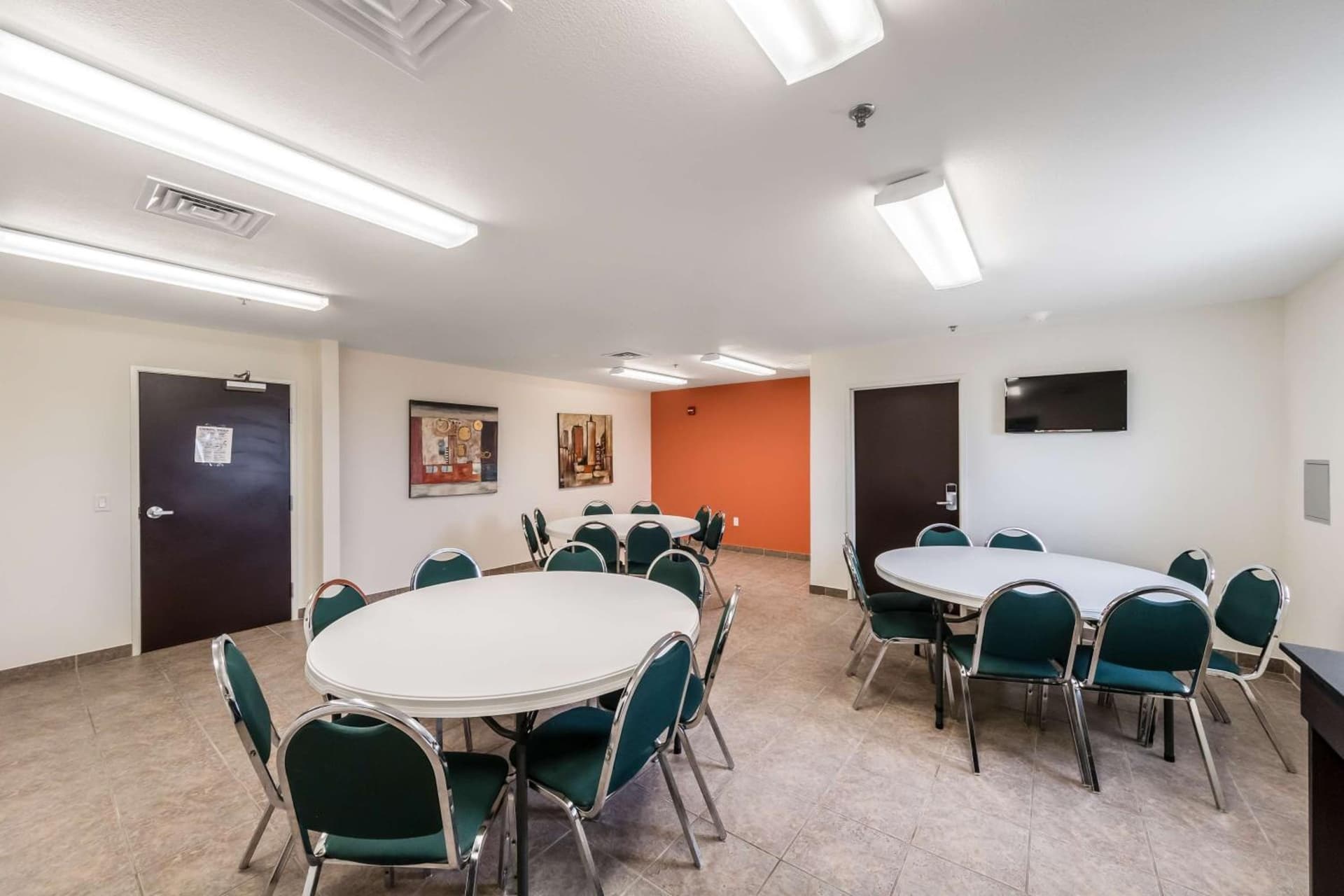 Motel 6-Laredo, TX - Airport gallery photo in Laredo, TX — image 46