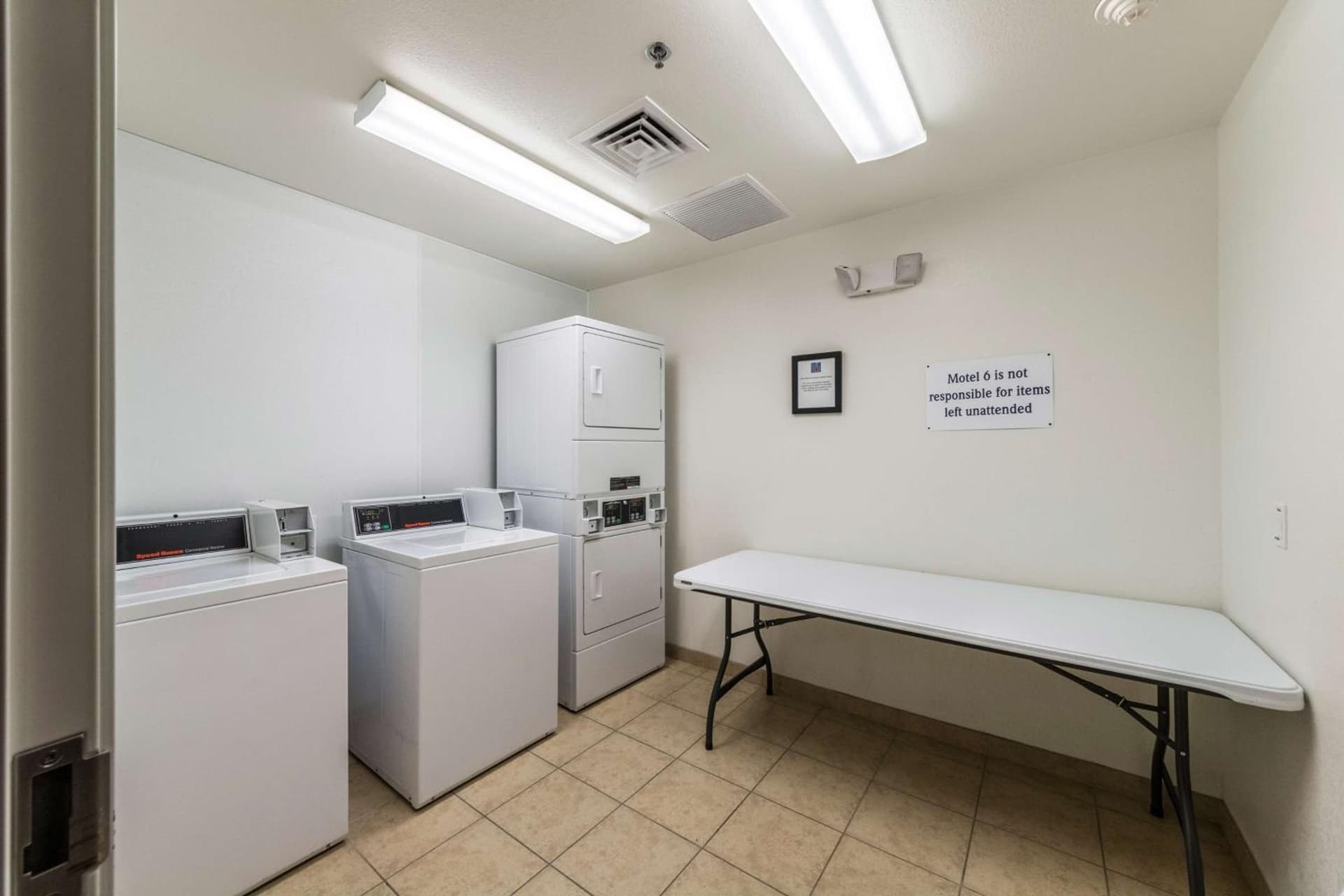 Motel 6-Laredo, TX - Airport gallery photo in Laredo, TX — image 11