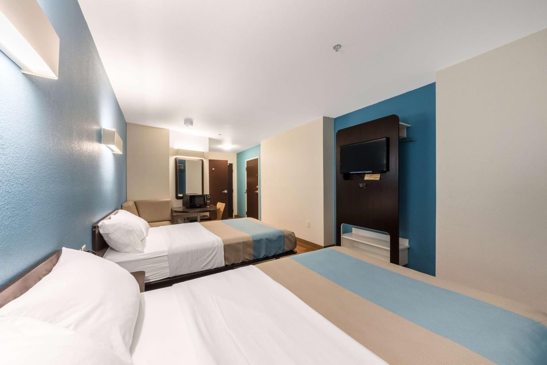 Motel 6-Laredo, TX - Airport gallery photo in Laredo, TX — image 29