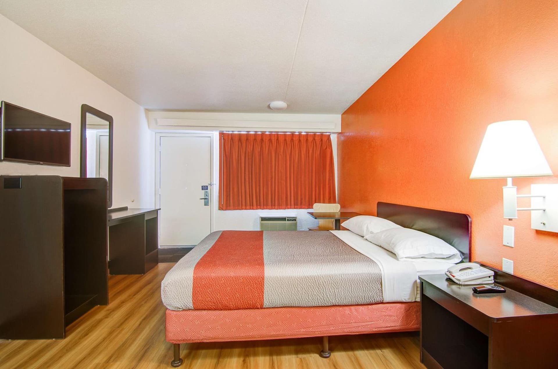 Economy Suites Springfield - Extended Stay gallery photo in Springfield, MO — image 5