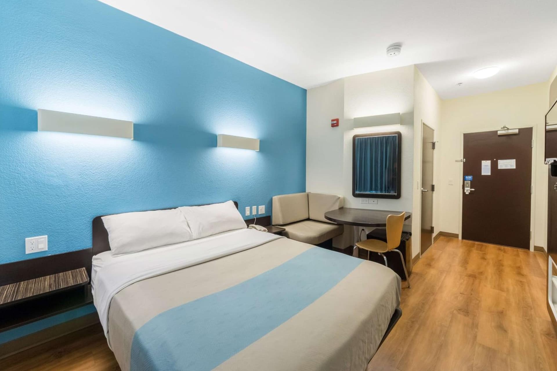 Motel 6-Laredo, TX - Airport gallery photo in Laredo, TX — image 16