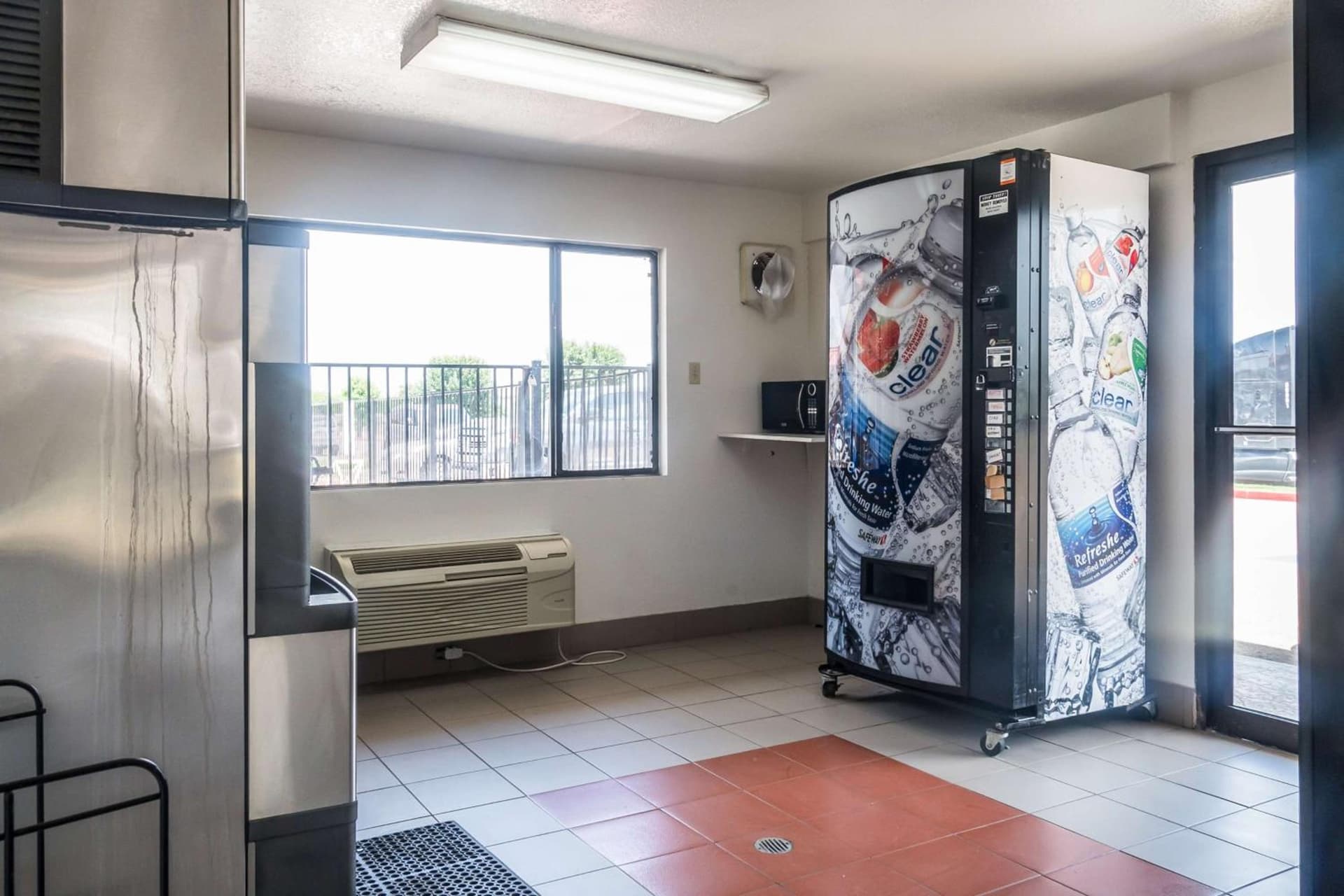 Motel 6-Mesquite, TX - Rodeo - Convention Ctr gallery photo in Mesquite, TX — image 21