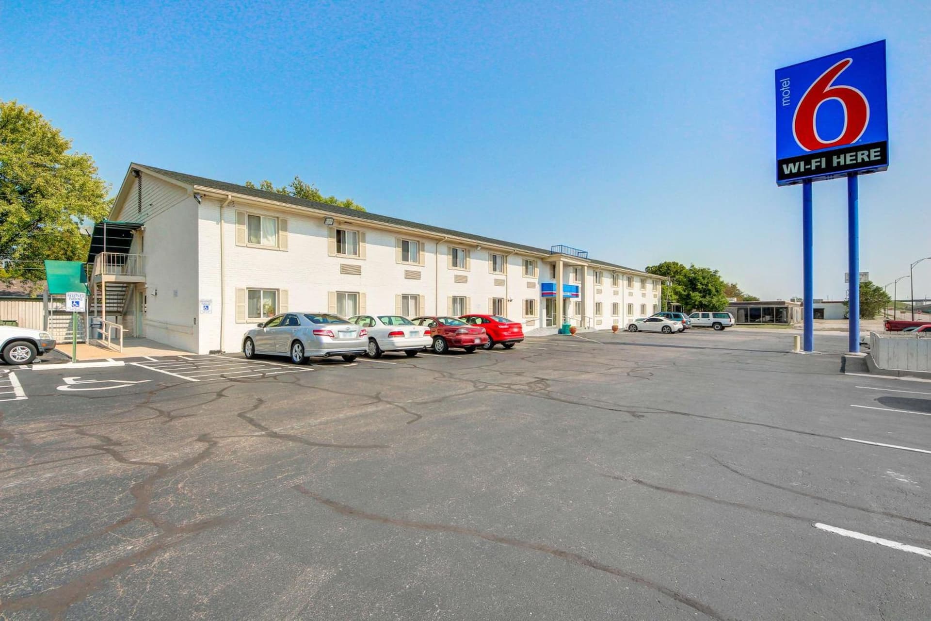 Motel 6-Wichita, KS featured exterior or lobby in Wichita, KS — similar hotel
