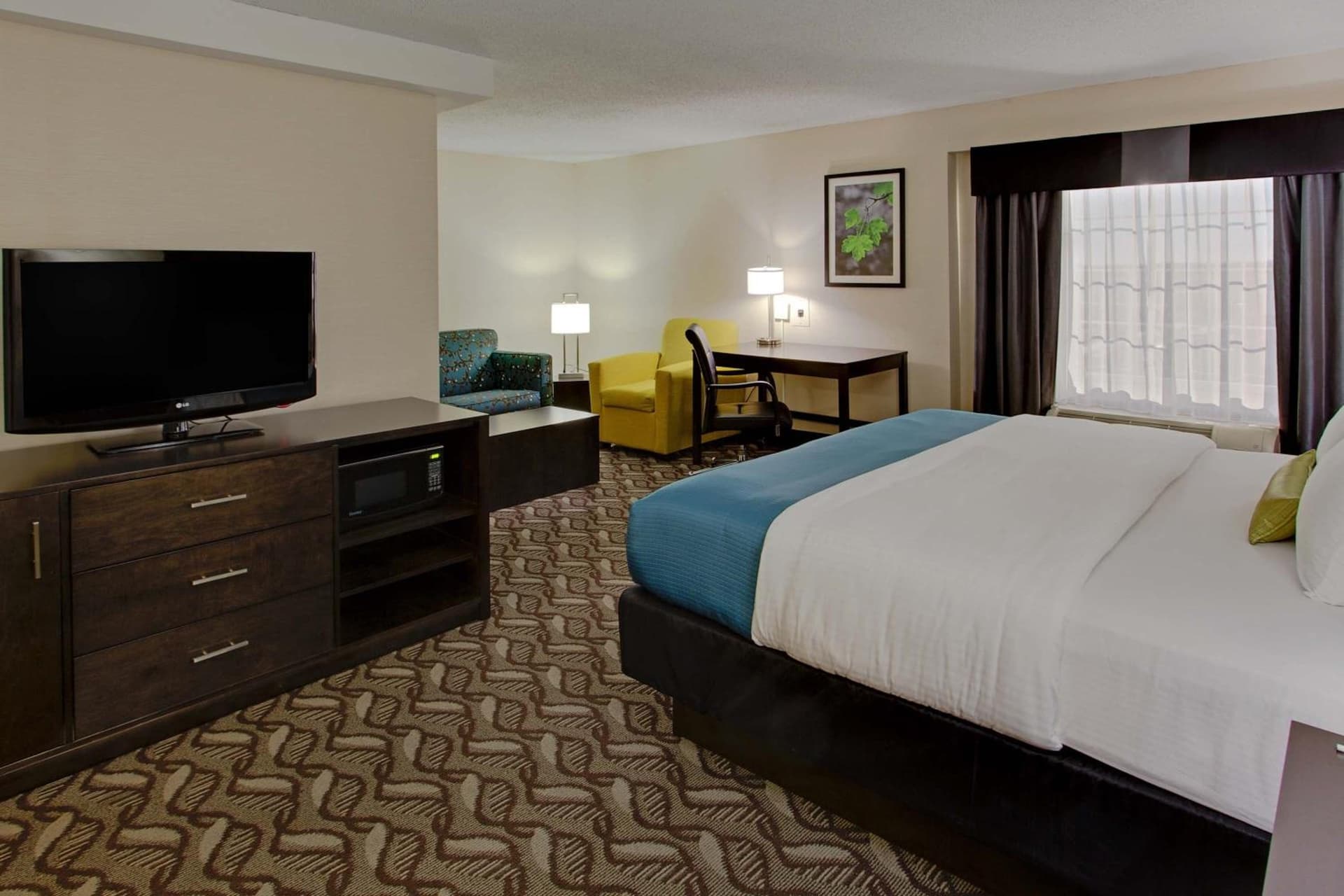 La Quinta by Wyndham Springfield gallery photo in Springfield, MA — image 12