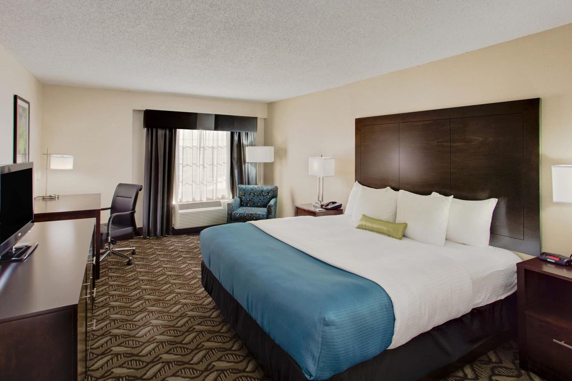 La Quinta by Wyndham Springfield gallery photo in Springfield, MA — image 31