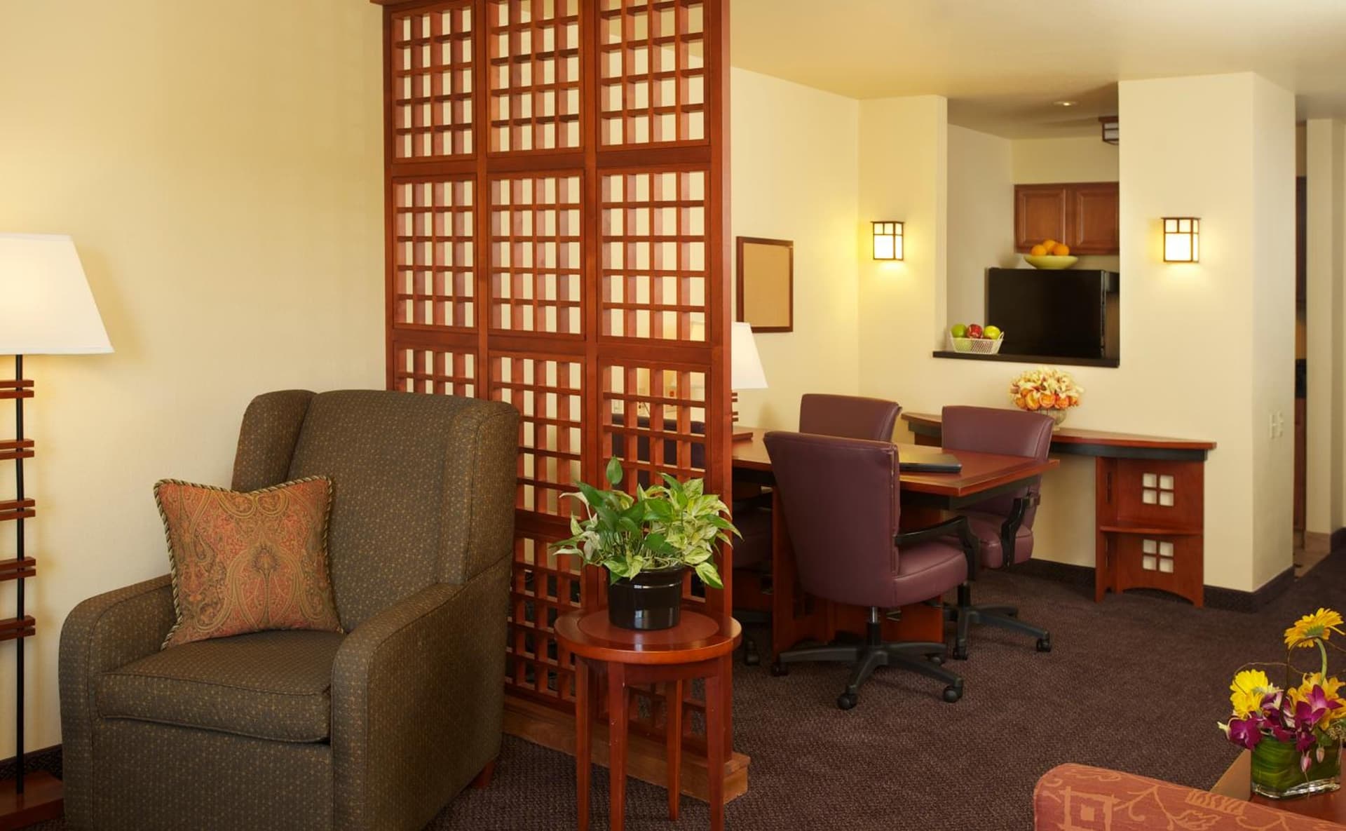 Larkspur Landing Extended Stay Suites Roseville interior in Roseville, CA — gallery photo 2
