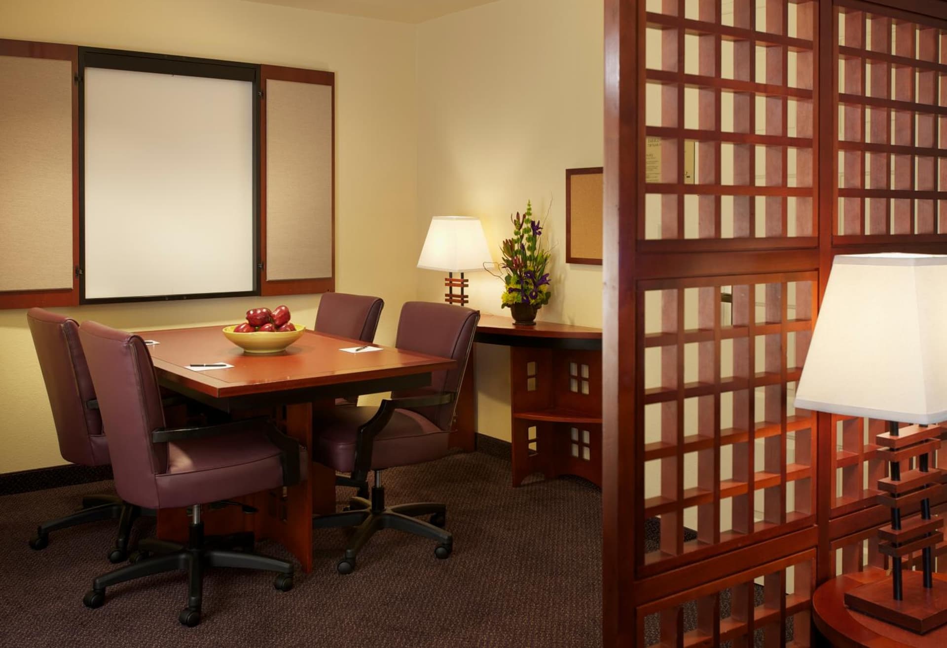 Larkspur Landing Extended Stay Suites Roseville gallery photo in Roseville, CA — image 38