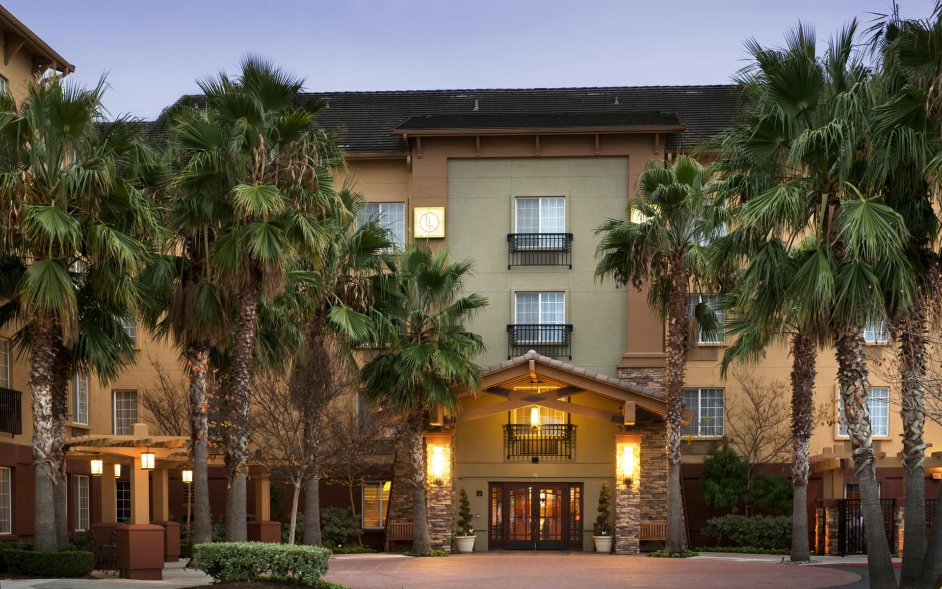Larkspur Landing Extended Stay Suites Roseville gallery photo in Roseville, CA — image 17