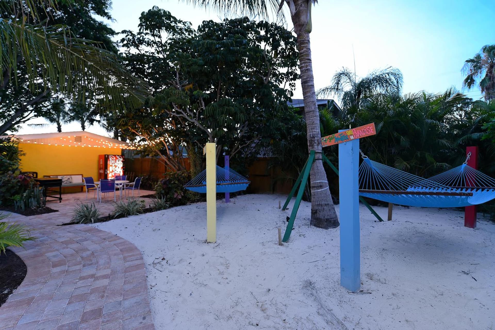 Siesta Key Palms Resort gallery photo in Sarasota, FL — image 167