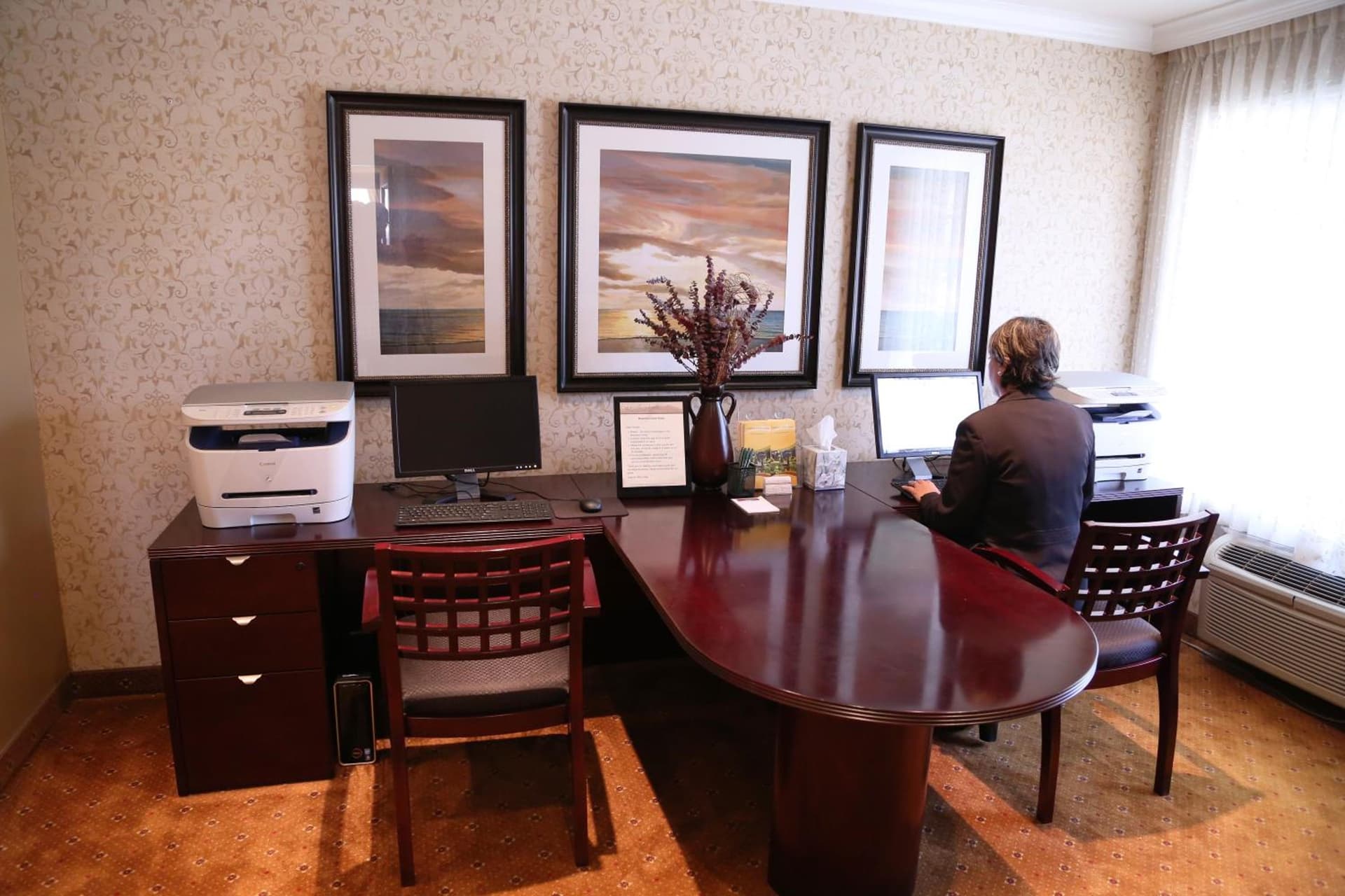 Laguna Hills Lodge-Irvine Spectrum property views in Laguna Hills, CA — gallery photo 3