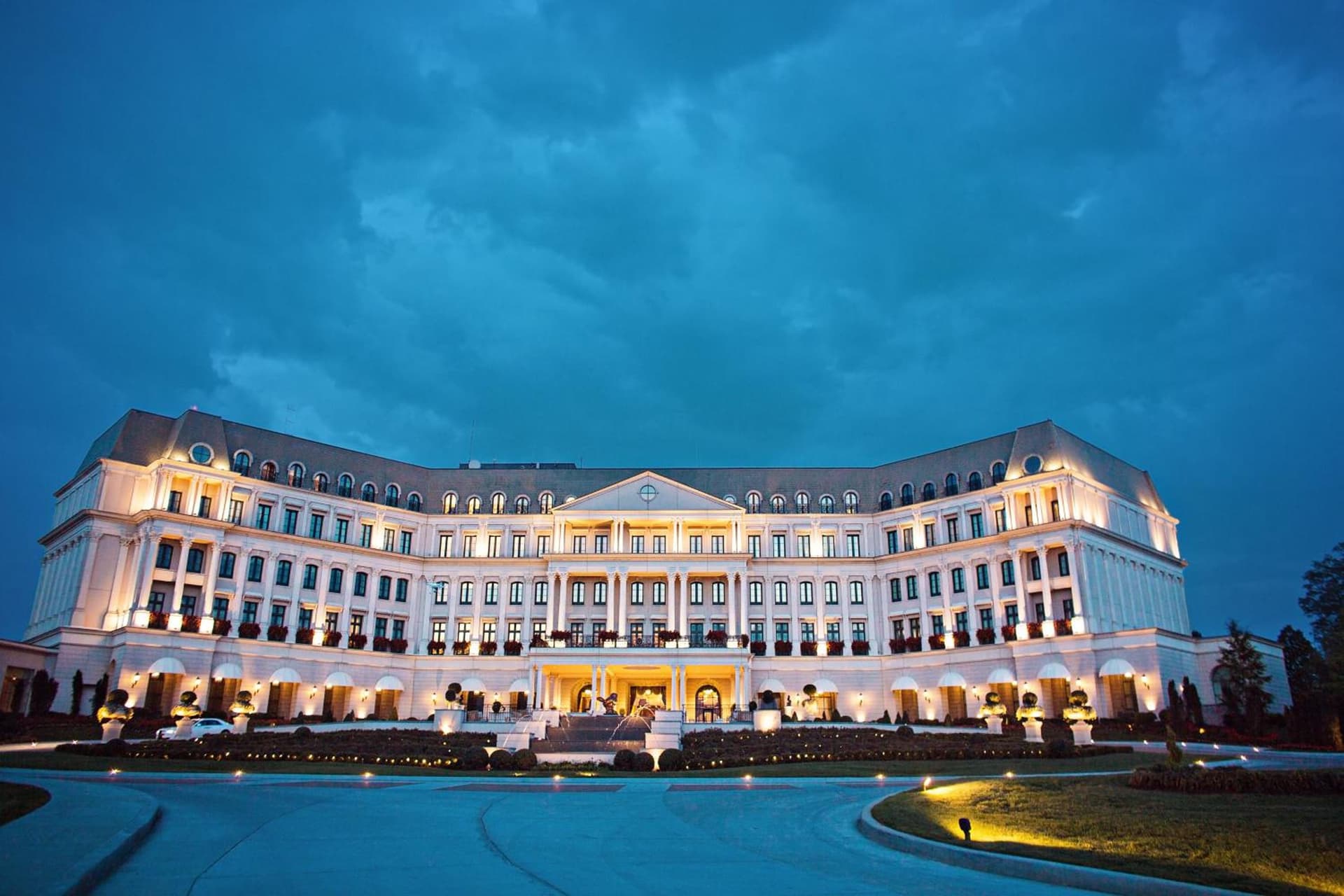 Nemacolin featured exterior or lobby in Farmington, PA — similar hotel
