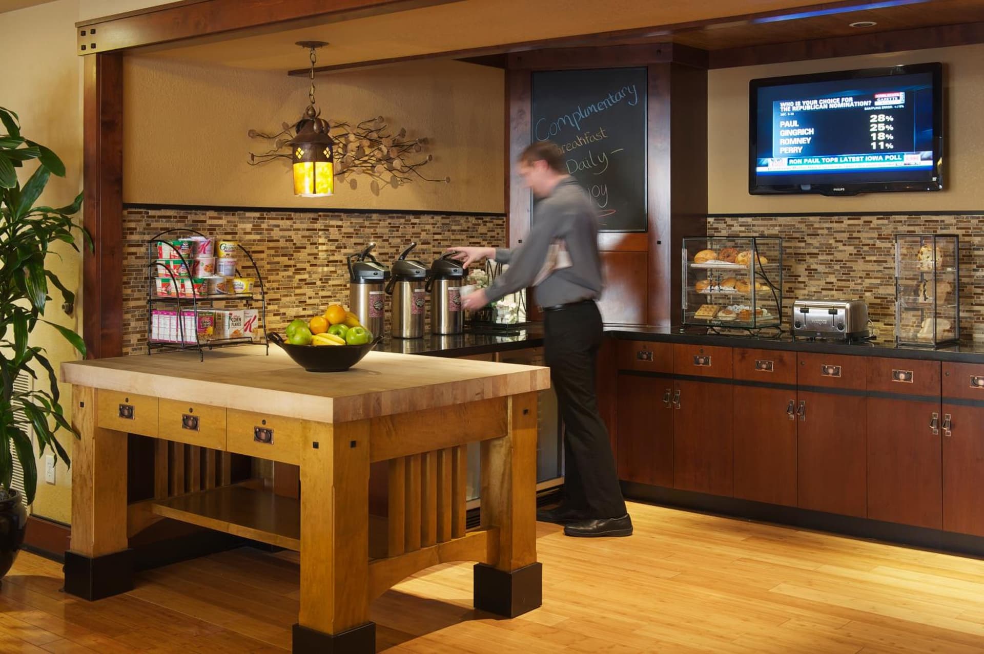 Larkspur Landing Extended Stay Suites Hillsboro gallery photo in Hillsboro, OR — image 12