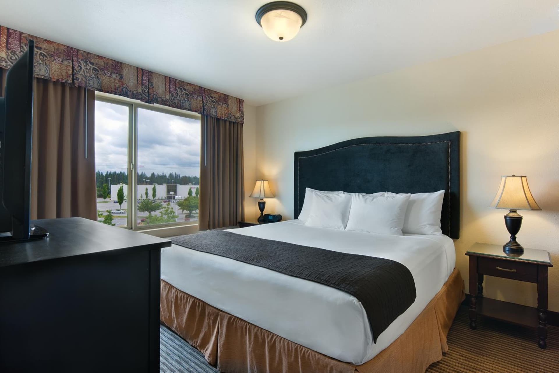 Oxford Suites Spokane Valley gallery photo in Spokane Valley, WA — image 15