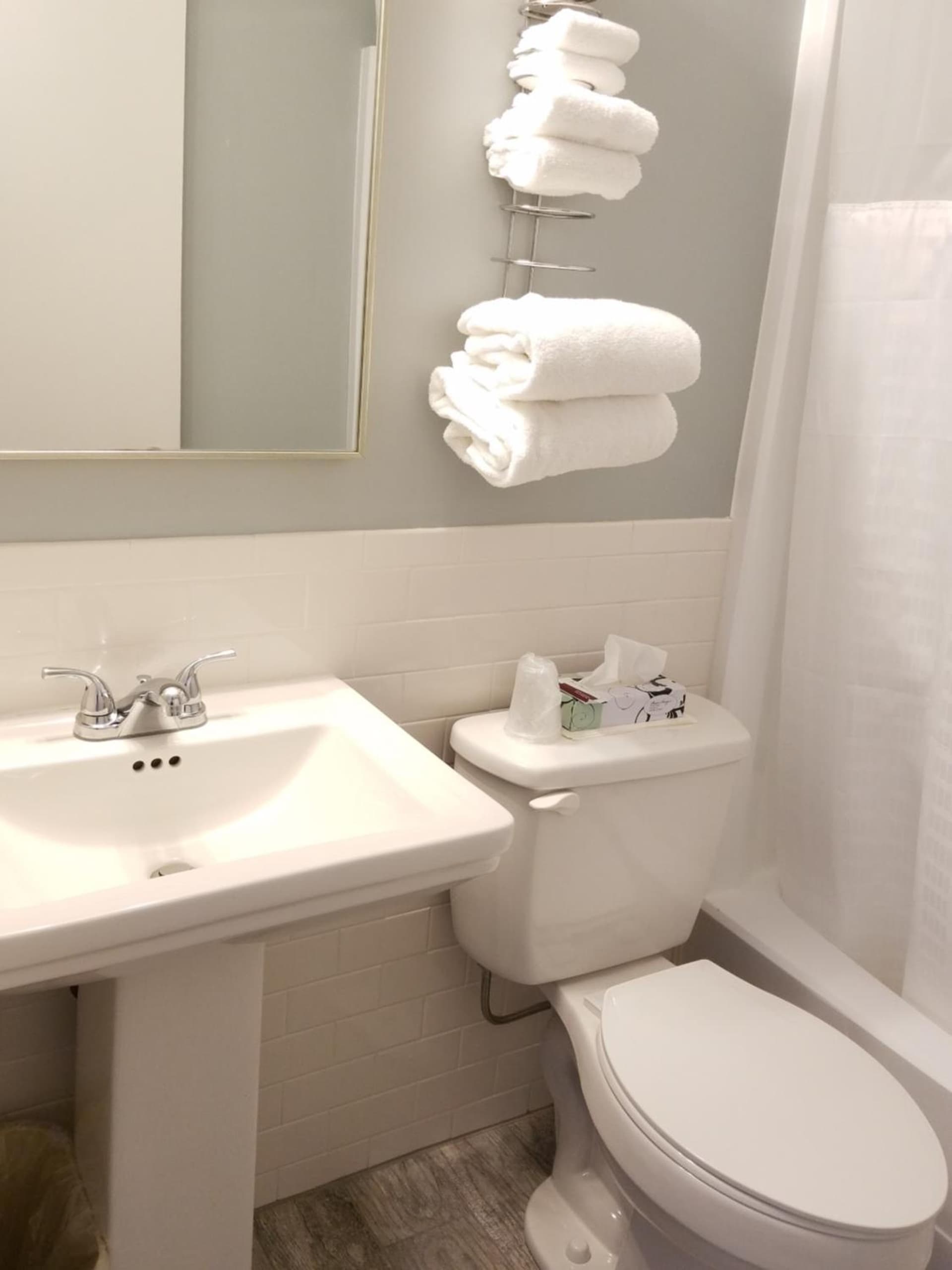 Hampton Village Inn gallery photo in Hampton, NH — image 48