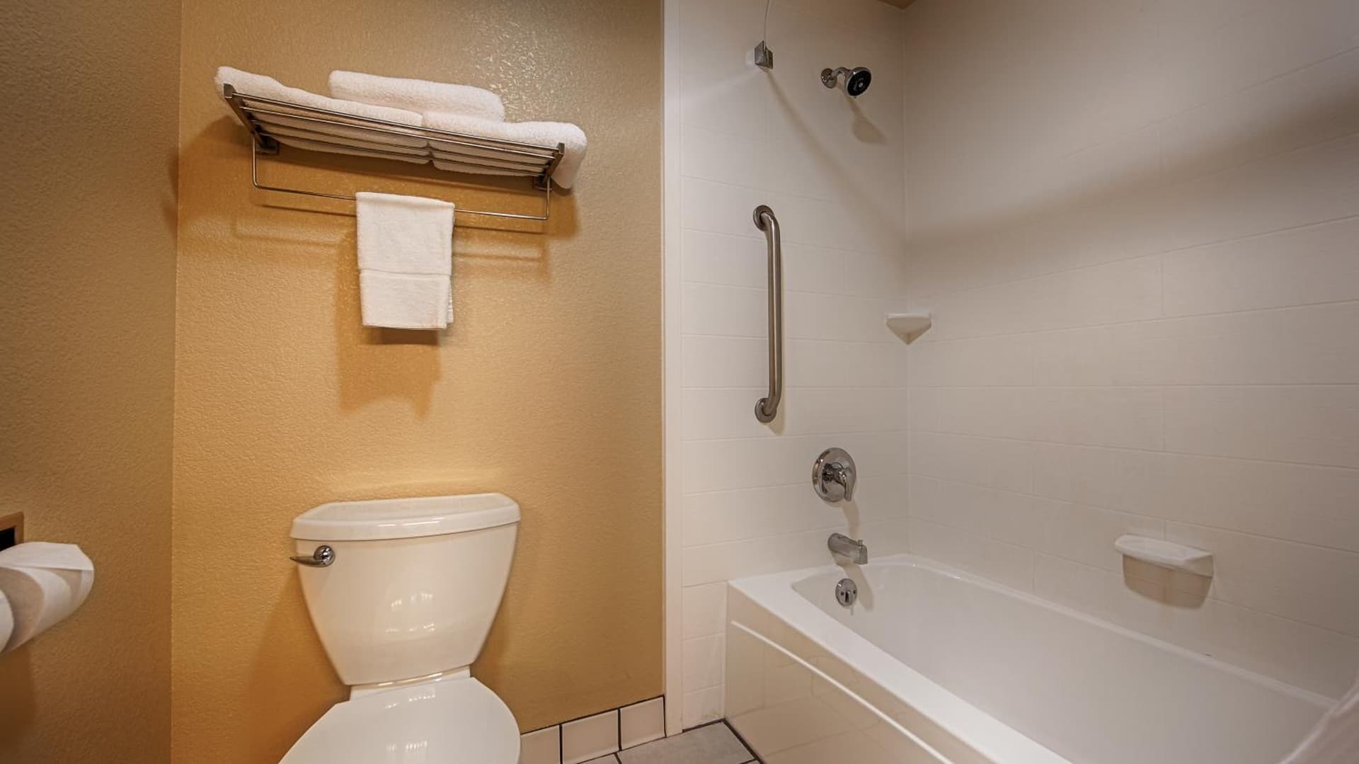 Best Western Windsor Inn gallery photo in Ashland, OR — image 26