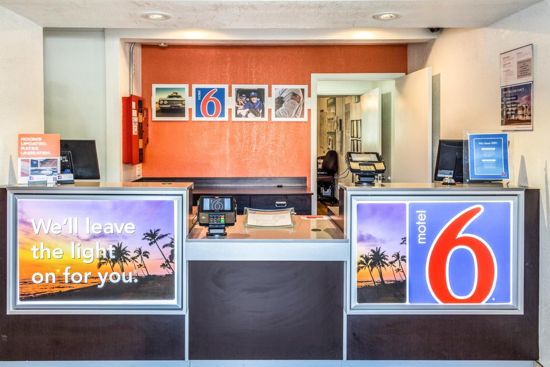 Motel 6-Bakersfield, CA - East gallery photo in Bakersfield, CA — image 23