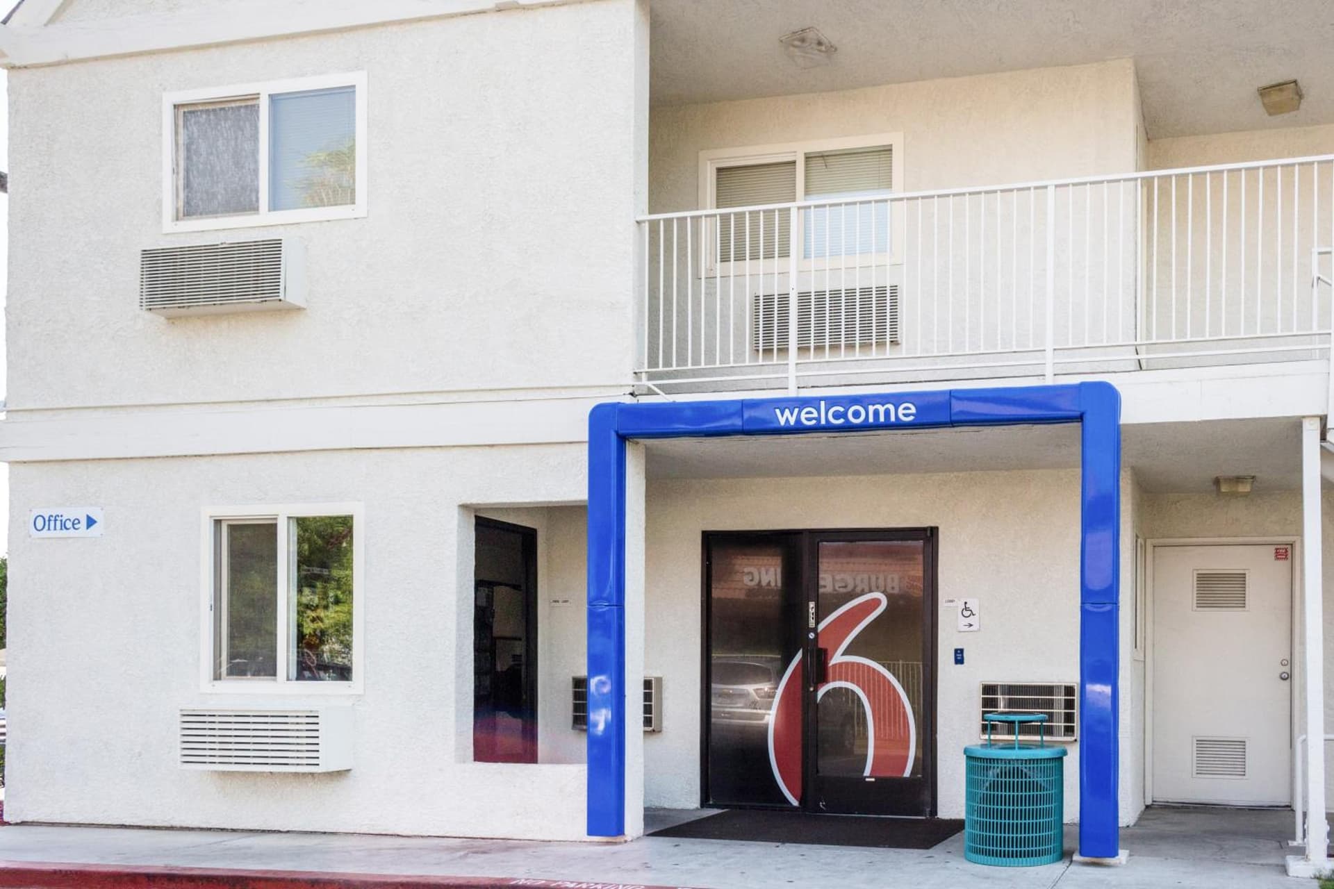 Motel 6-Bakersfield, CA - East gallery photo in Bakersfield, CA — image 52