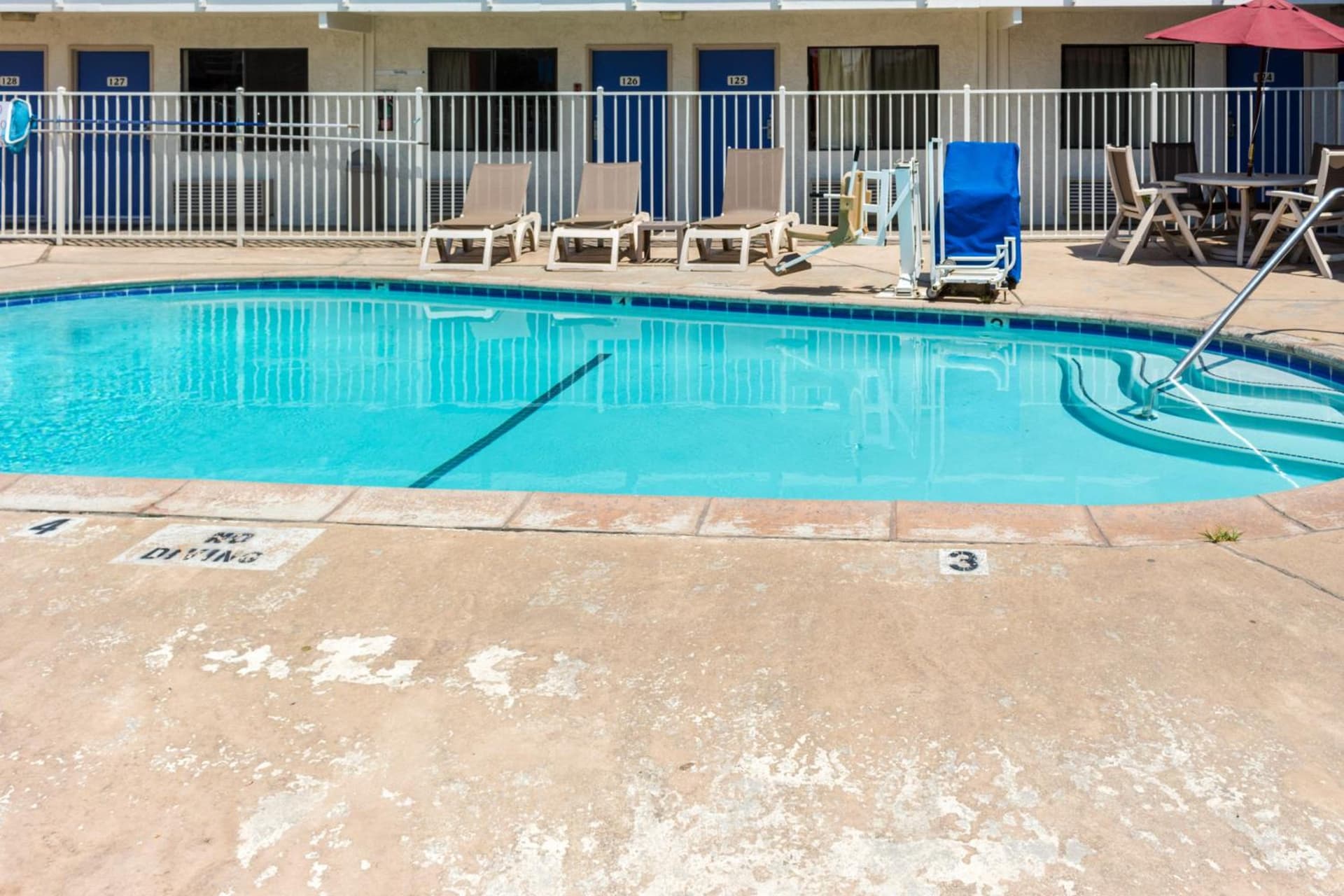 Motel 6 Bakersfield, CA - Convention Center interior in Bakersfield, CA — gallery photo 2