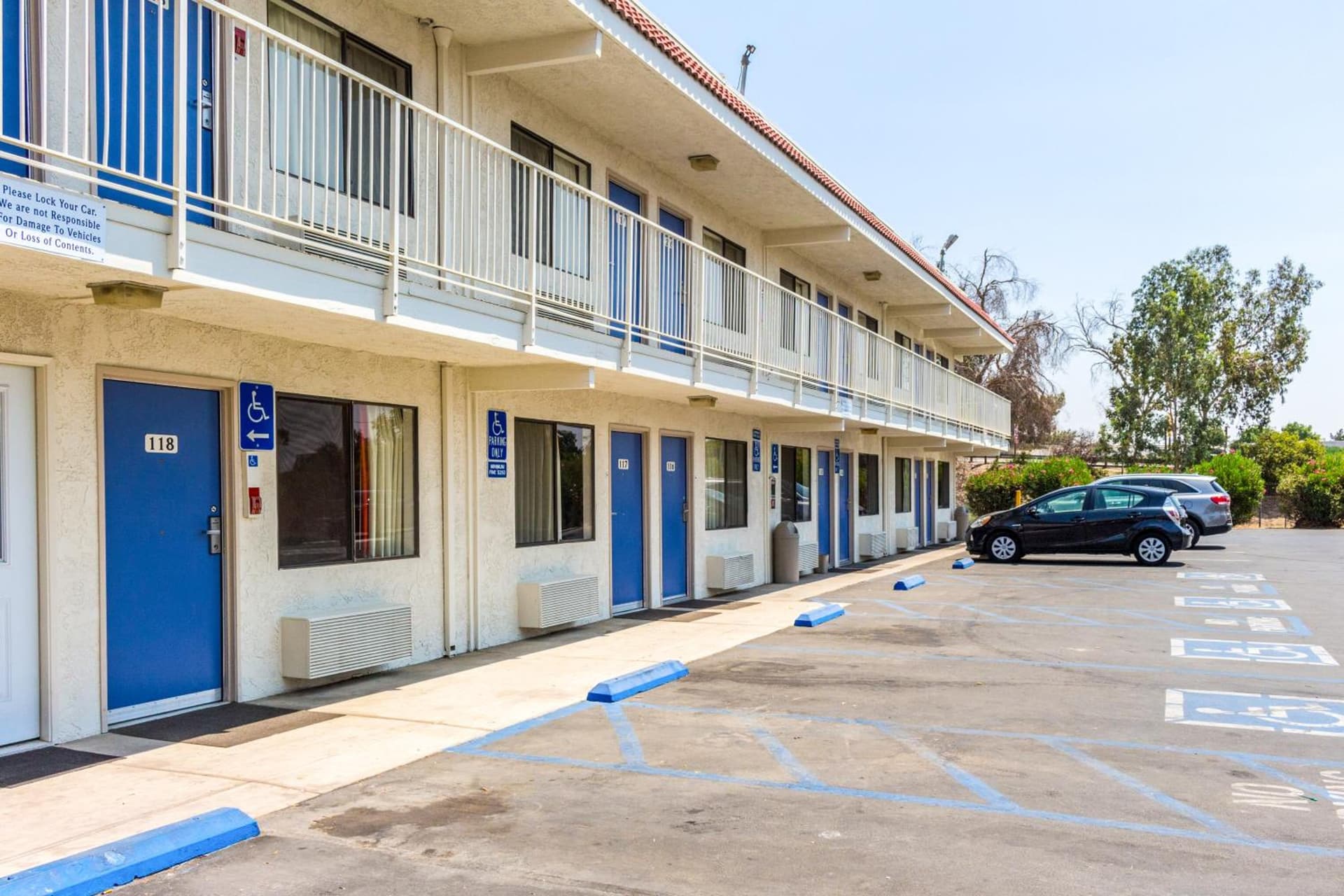 Motel 6 Bakersfield, CA - Convention Center gallery photo in Bakersfield, CA — image 44