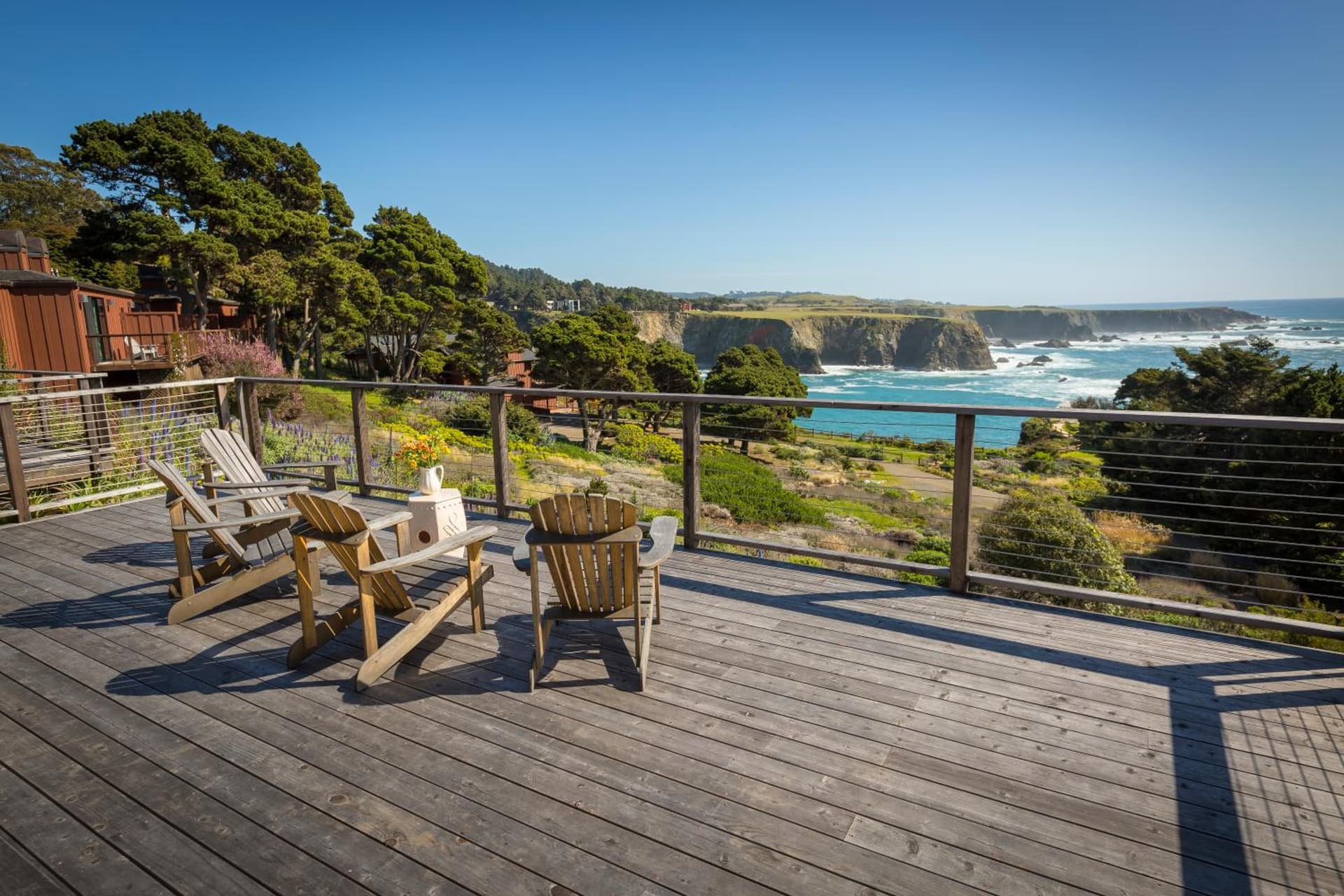 Heritage House Resort & Spa interior in Little River, CA — gallery photo 2