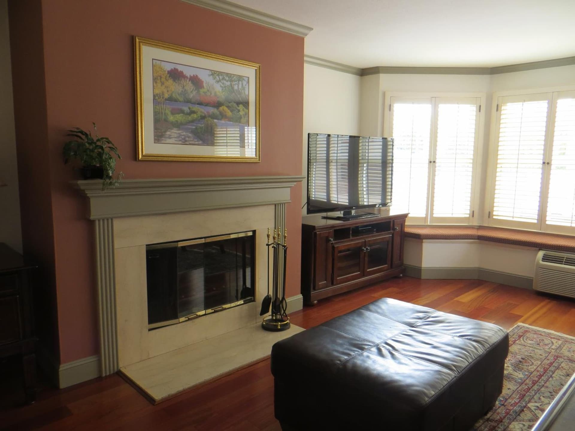 Cow Hollow Inn and Suites gallery photo in San Francisco, CA — image 8