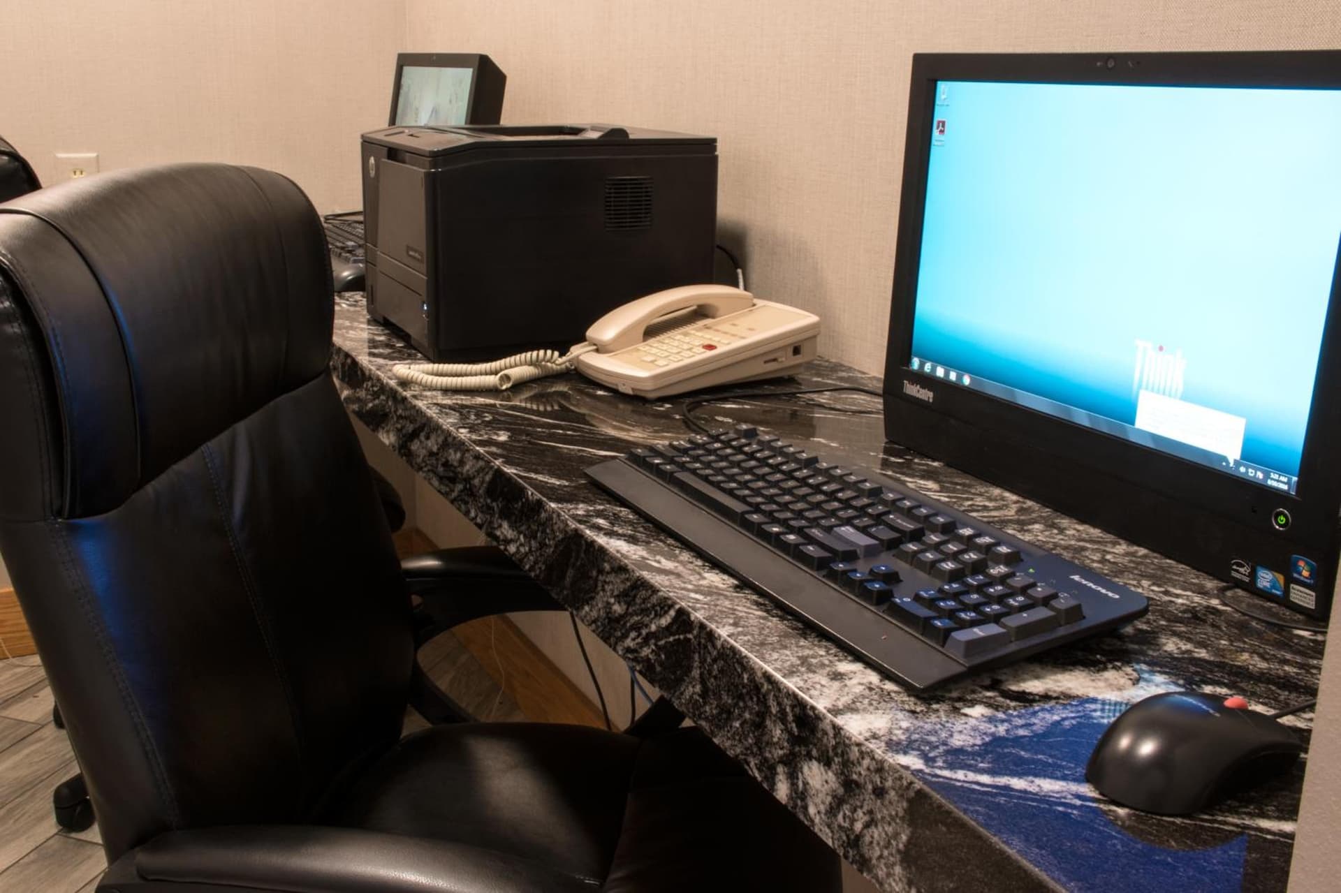 Greenstay Hotel & Suites Central gallery photo in Springfield, MO — image 10
