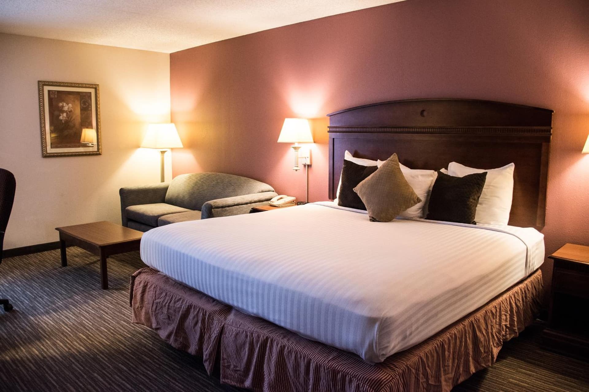 Greenstay Hotel & Suites Central gallery photo in Springfield, MO — image 21