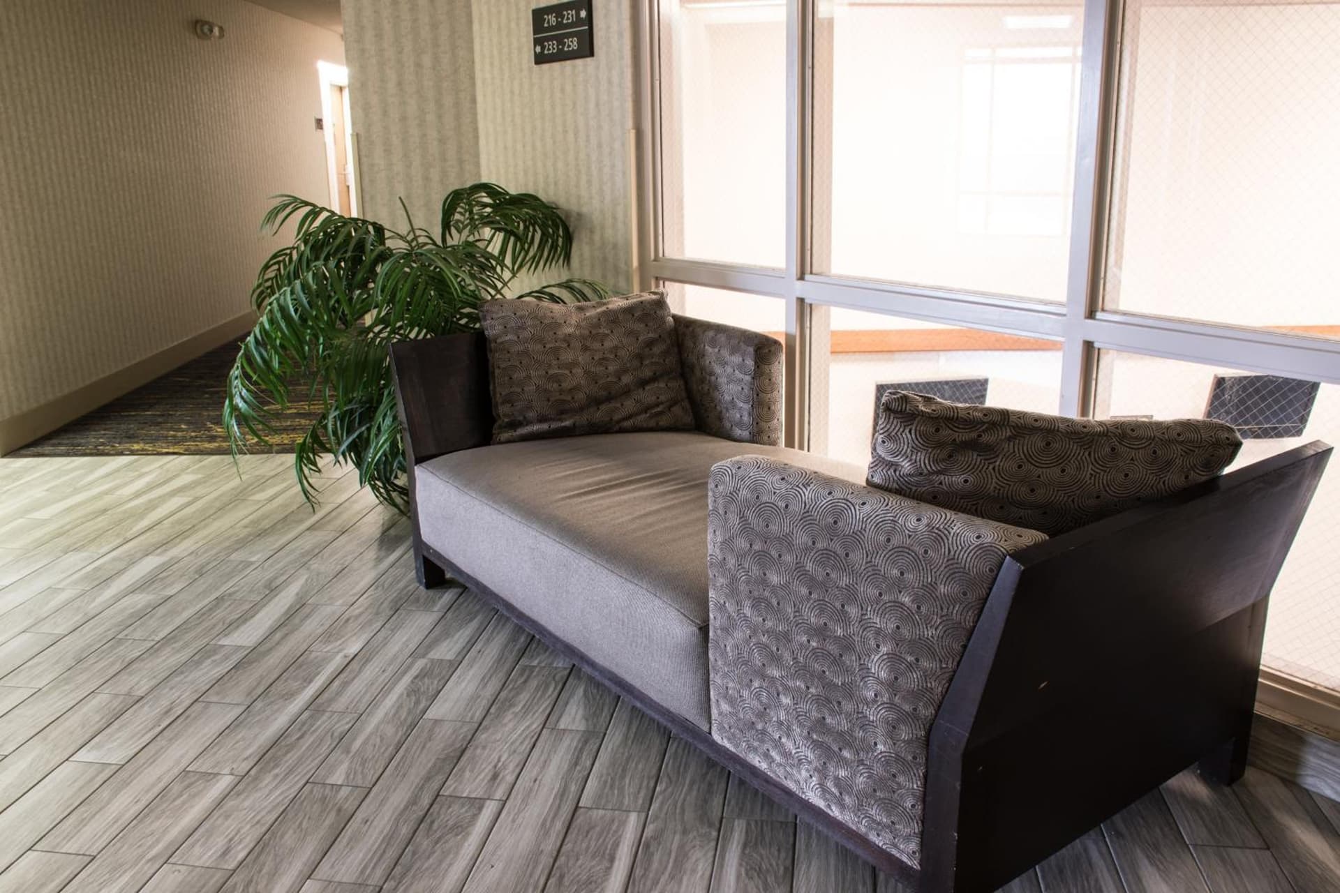Greenstay Hotel & Suites Central gallery photo in Springfield, MO — image 54