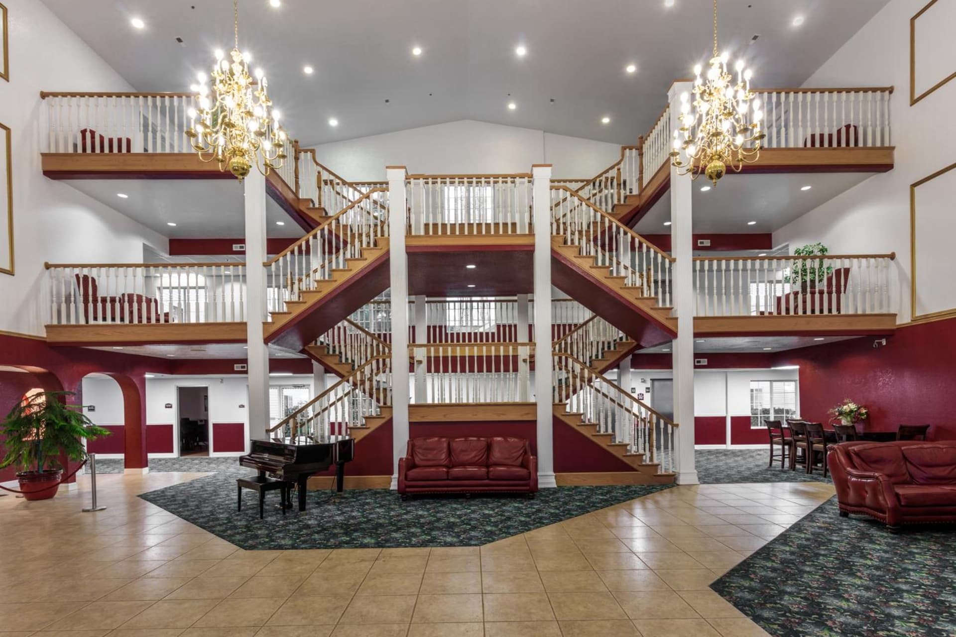Branson Towers Hotel interior in Branson, MO — gallery photo 2