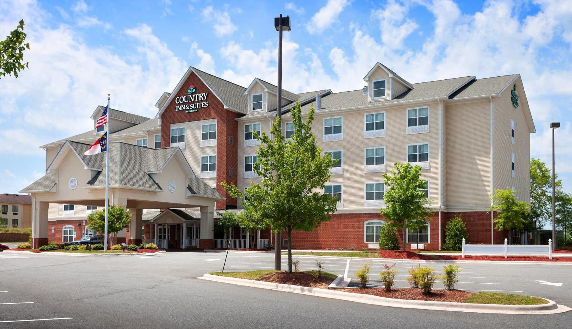 Comfort Inn & Suites Concord - Kannapolis gallery photo in Concord, NC — image 33