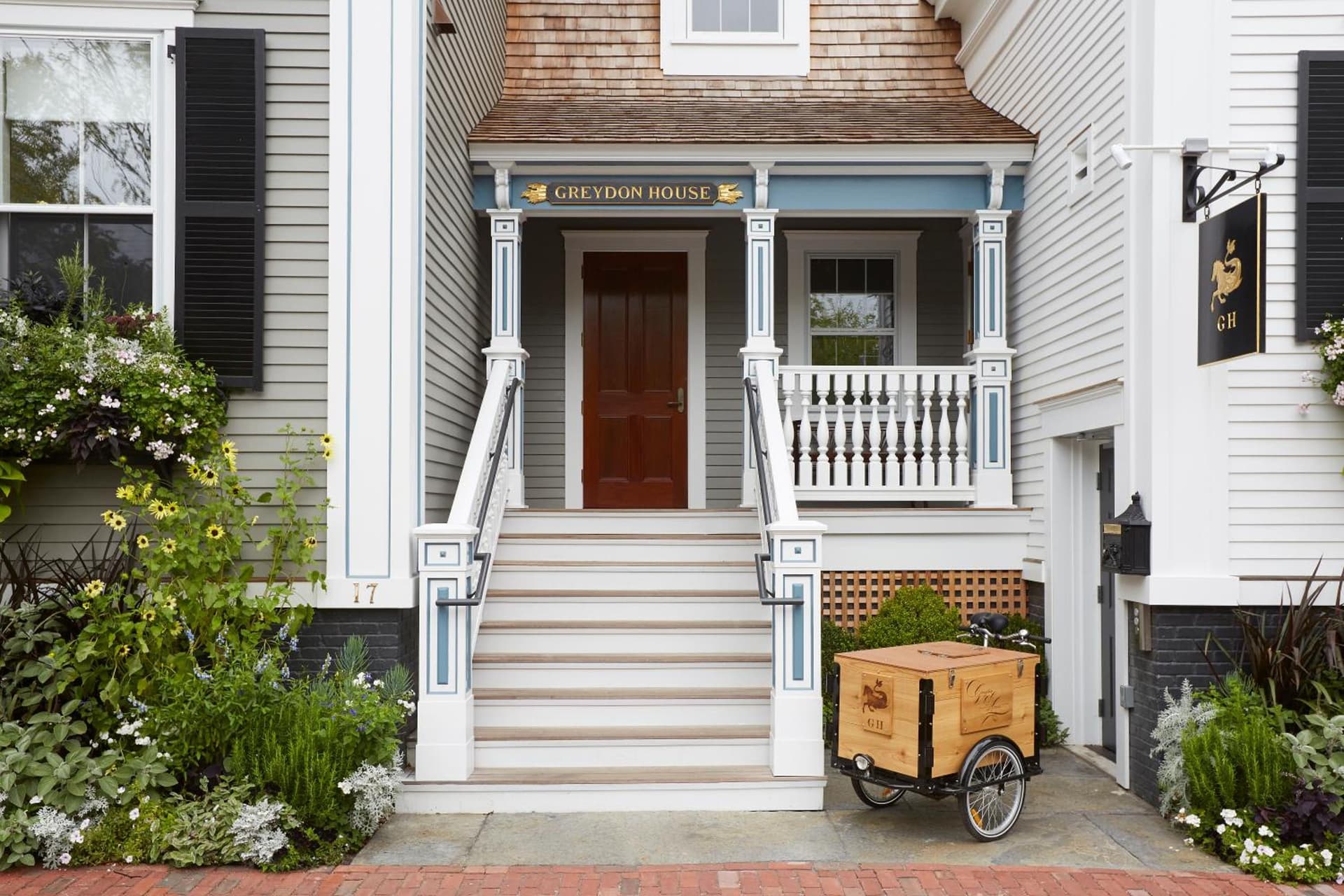 Greydon House property views in Nantucket, MA — gallery photo 3