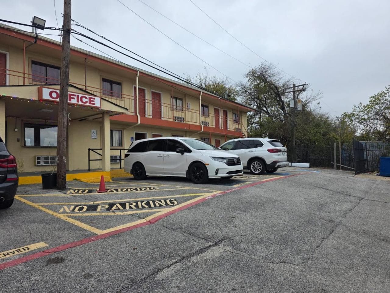 Relax Motel Grand Prairie Dallas I 30 featured exterior or lobby in Grand Prairie, TX — similar hotel