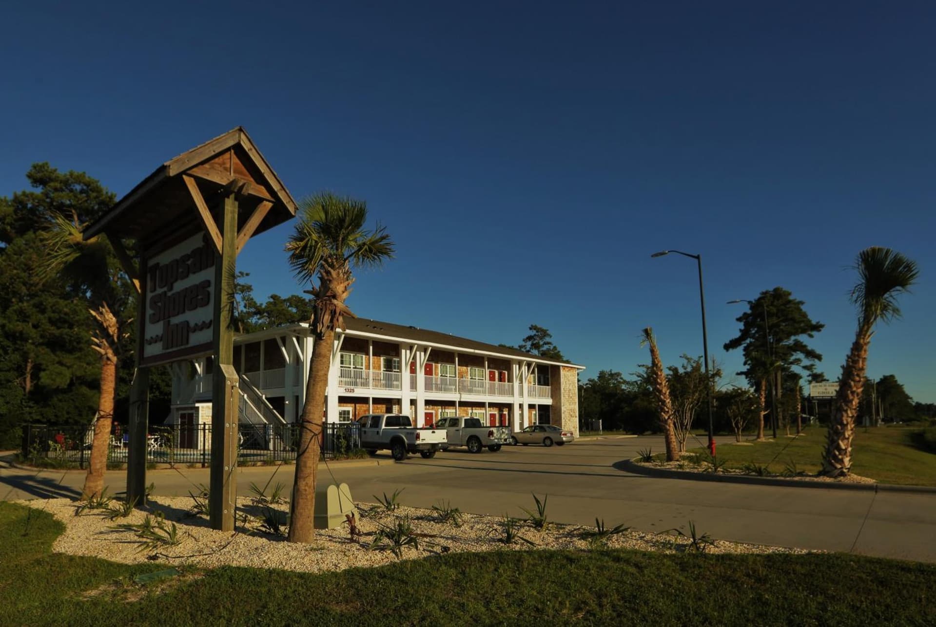 Topsail Shores Inn gallery photo in Sneads Ferry, NC — image 18