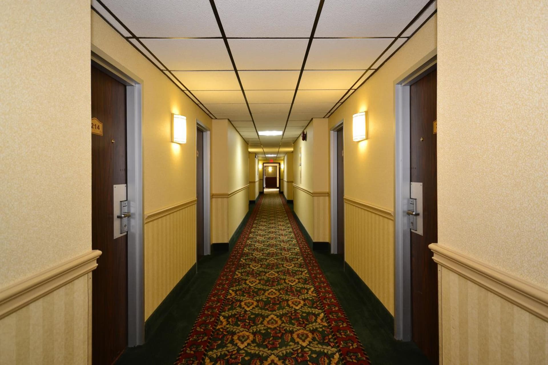 Howard Johnson by Wyndham Saugerties gallery photo in Saugerties, NY — image 29
